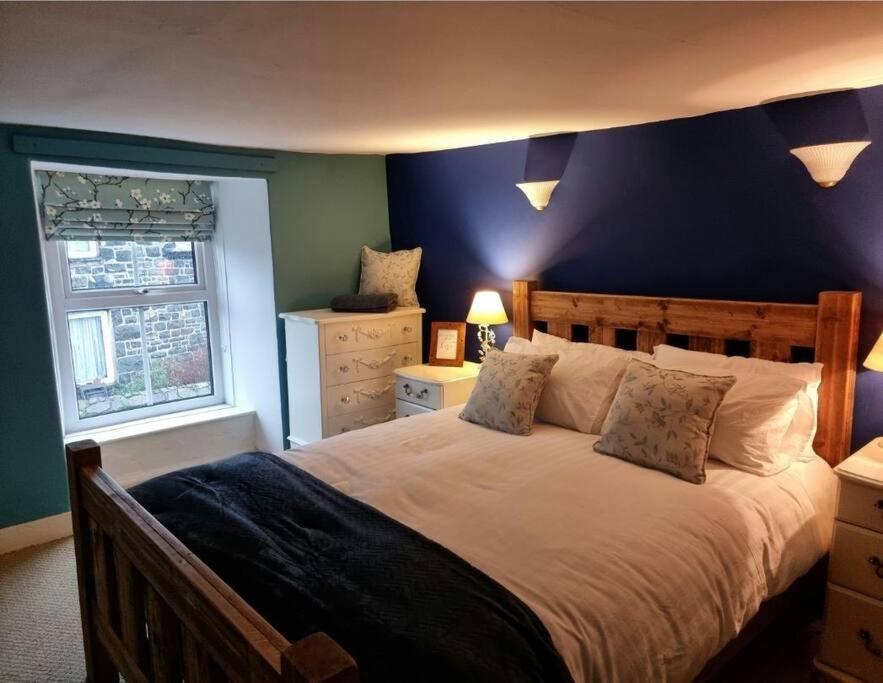 Glasfor Cottage