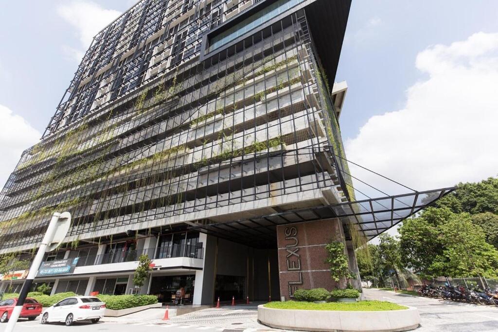 KL Serenity Quarter Flexus at Jln Kuching - Self C-In, F-Parking