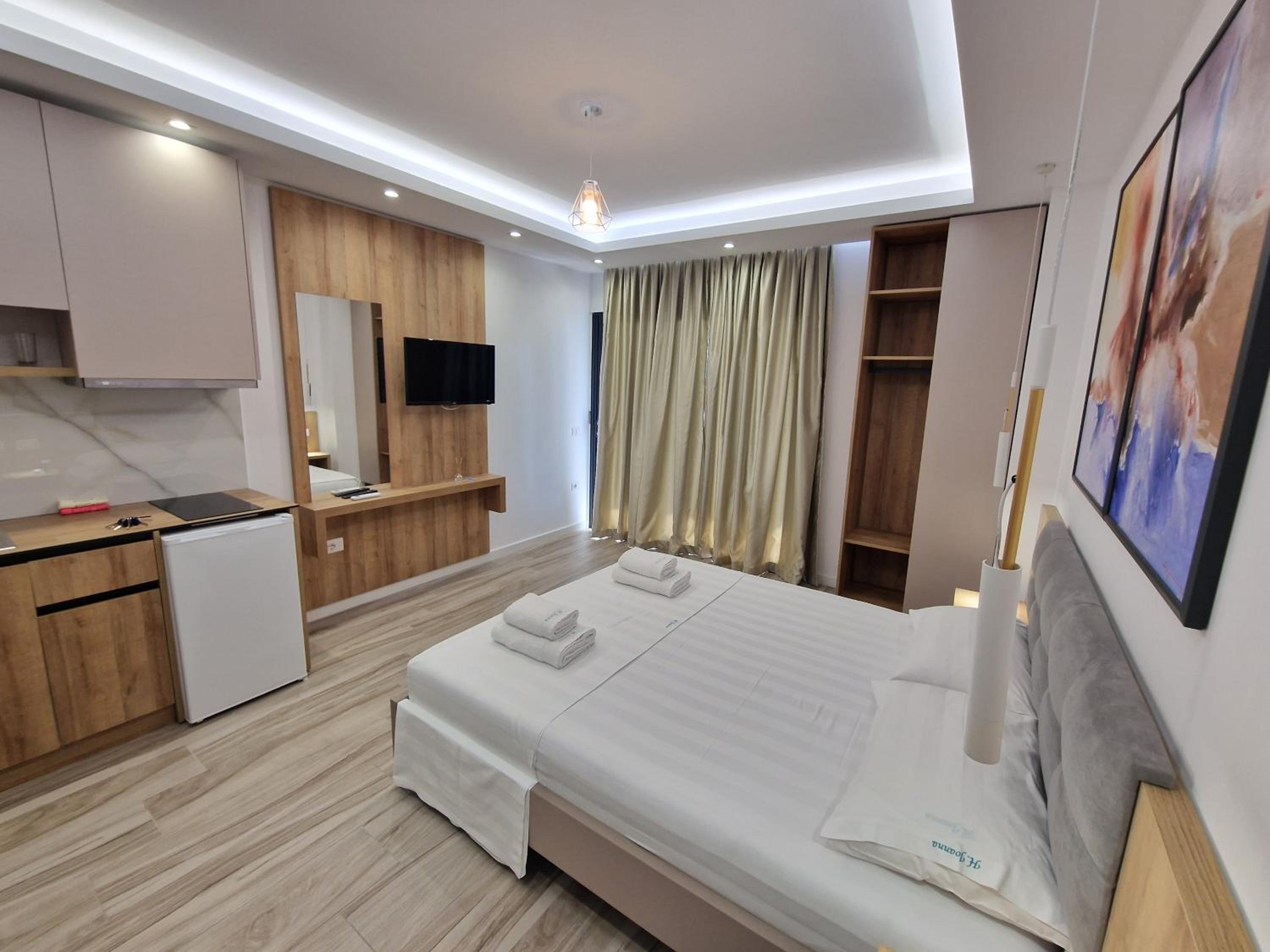 Joanna Suites
