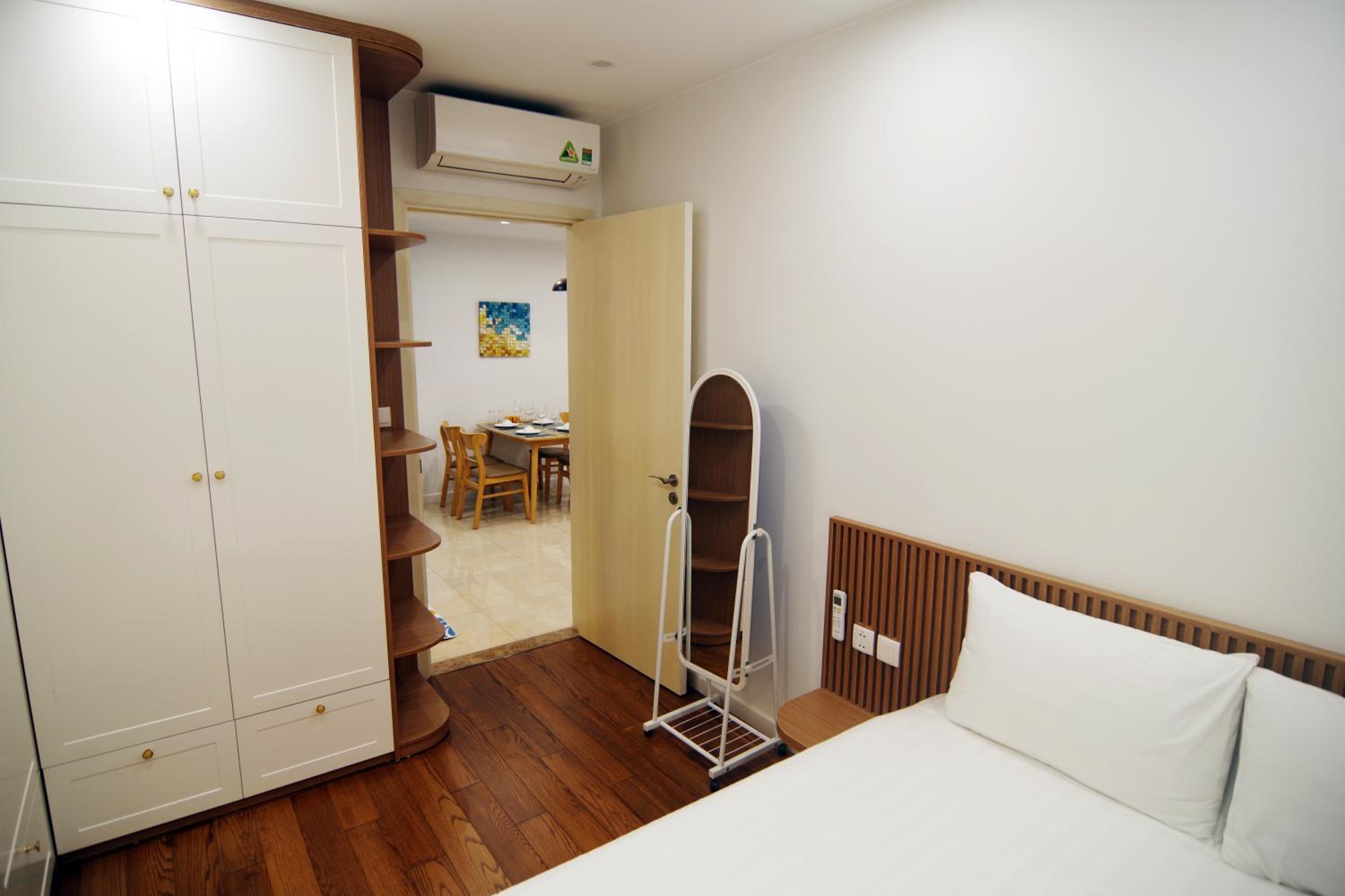D'Capitale Luxury Apartments by The Zenith