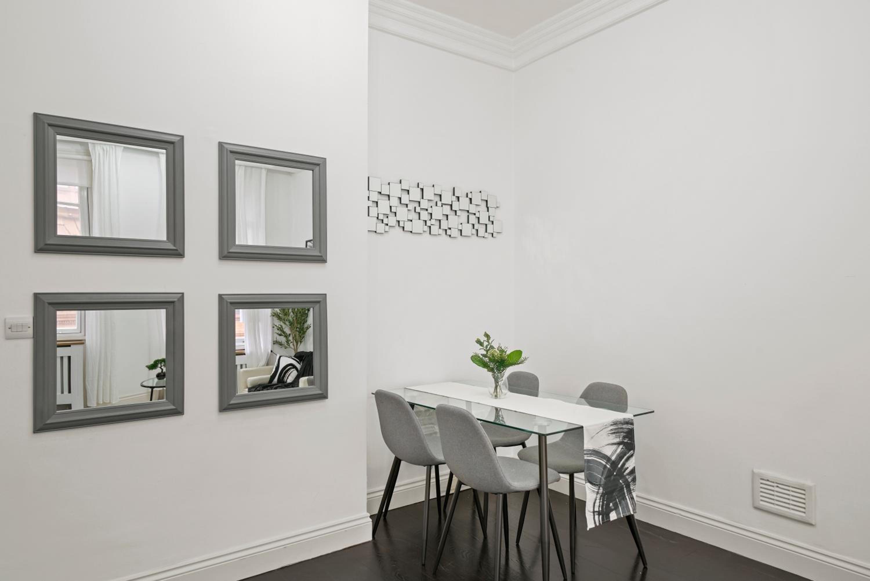 Hububb Luxury Harrods Apartment