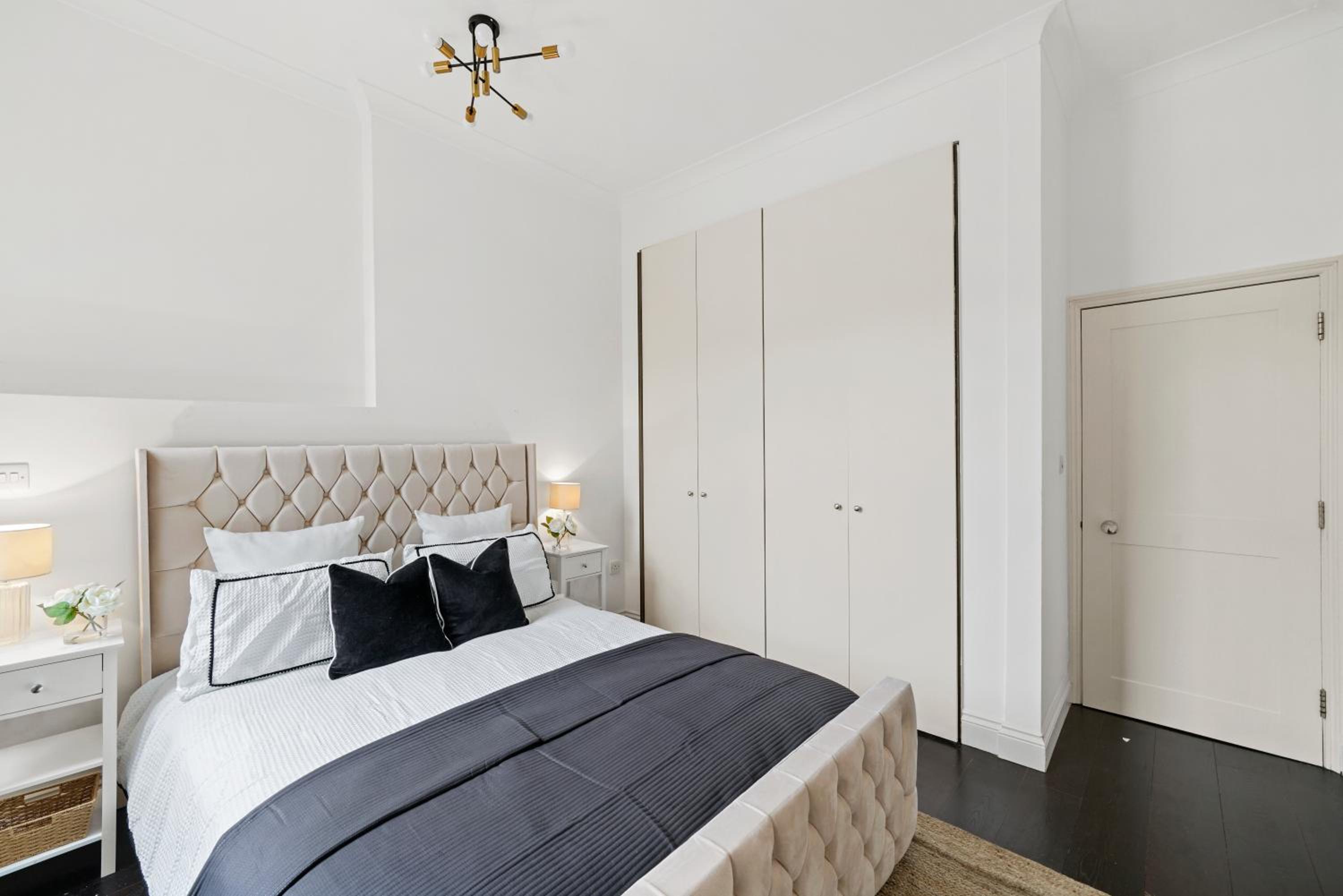 Hububb Luxury Harrods Apartment