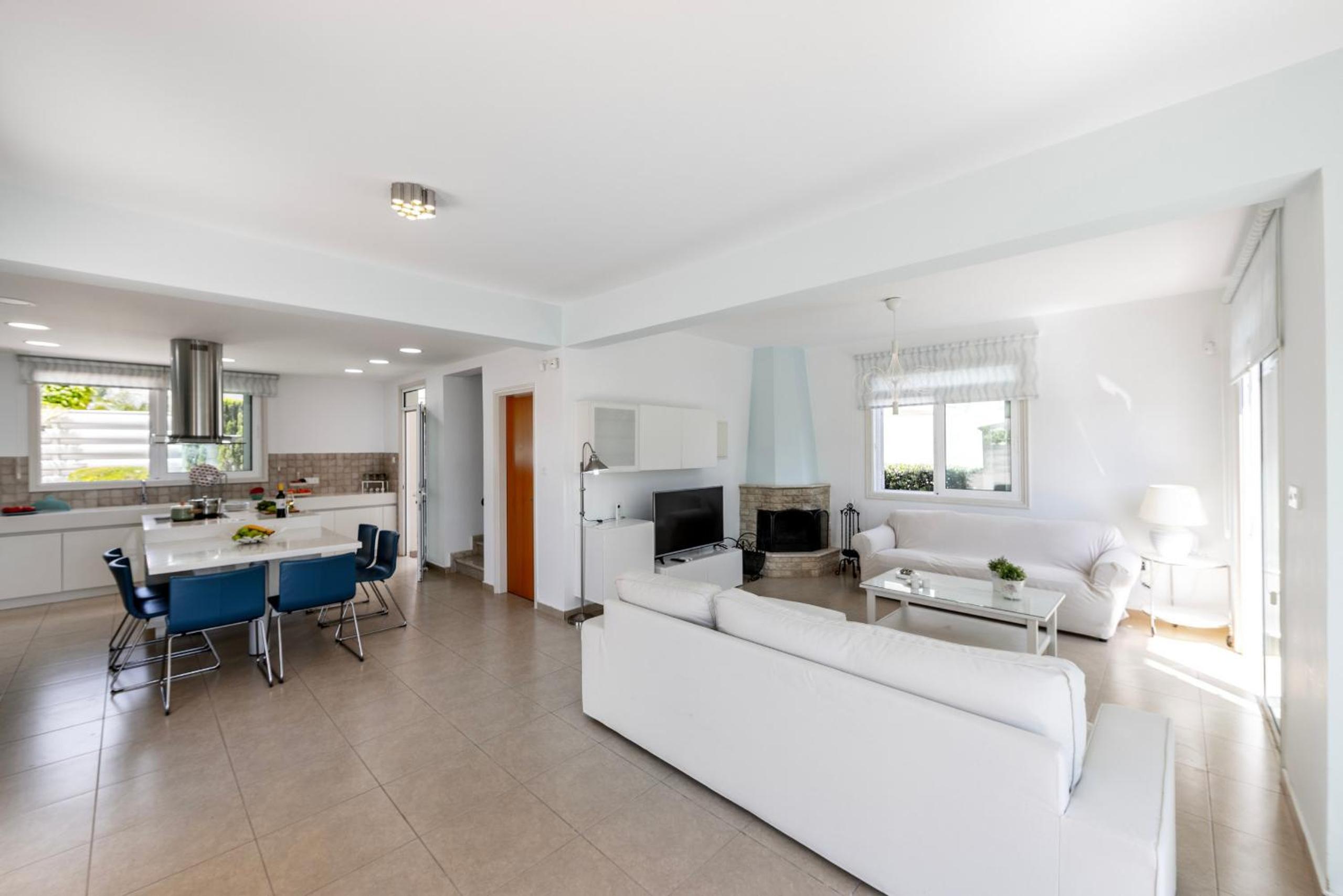 Protaras Sunrise Zen Seafront Villa