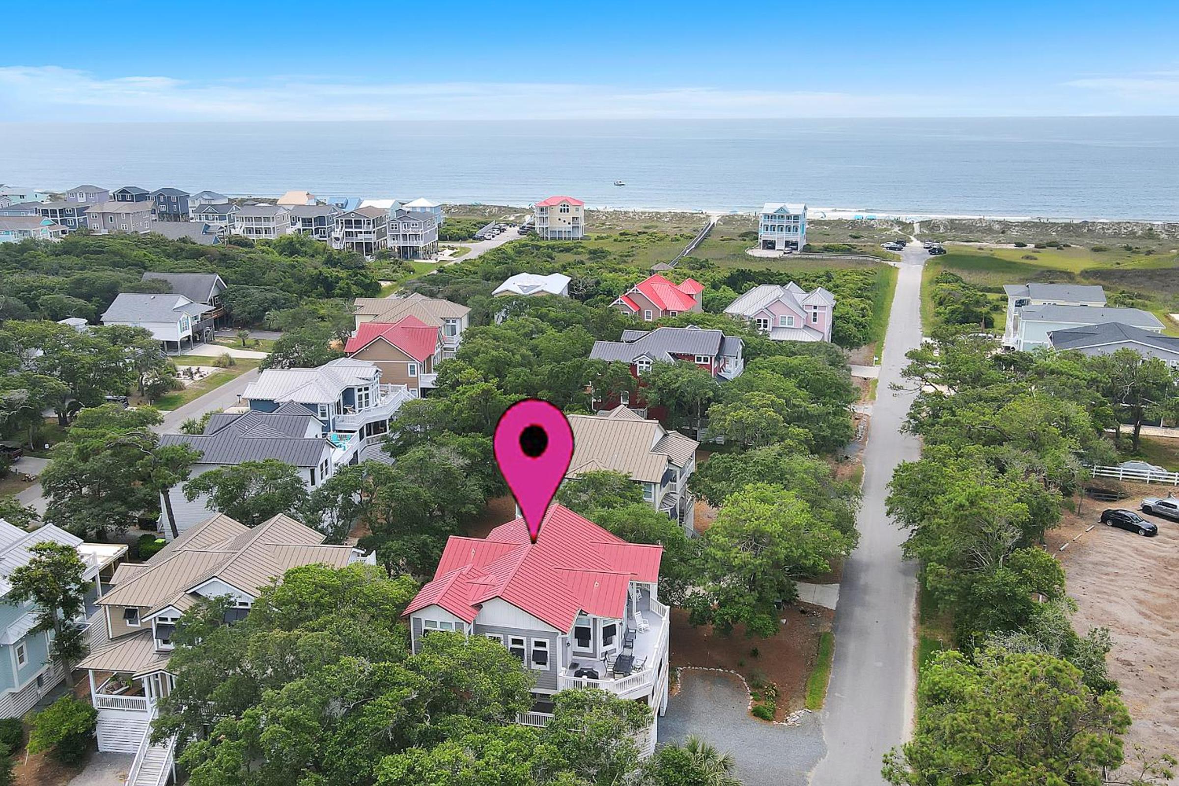 Rey Del Mar by Oak Island Accommodations view 2