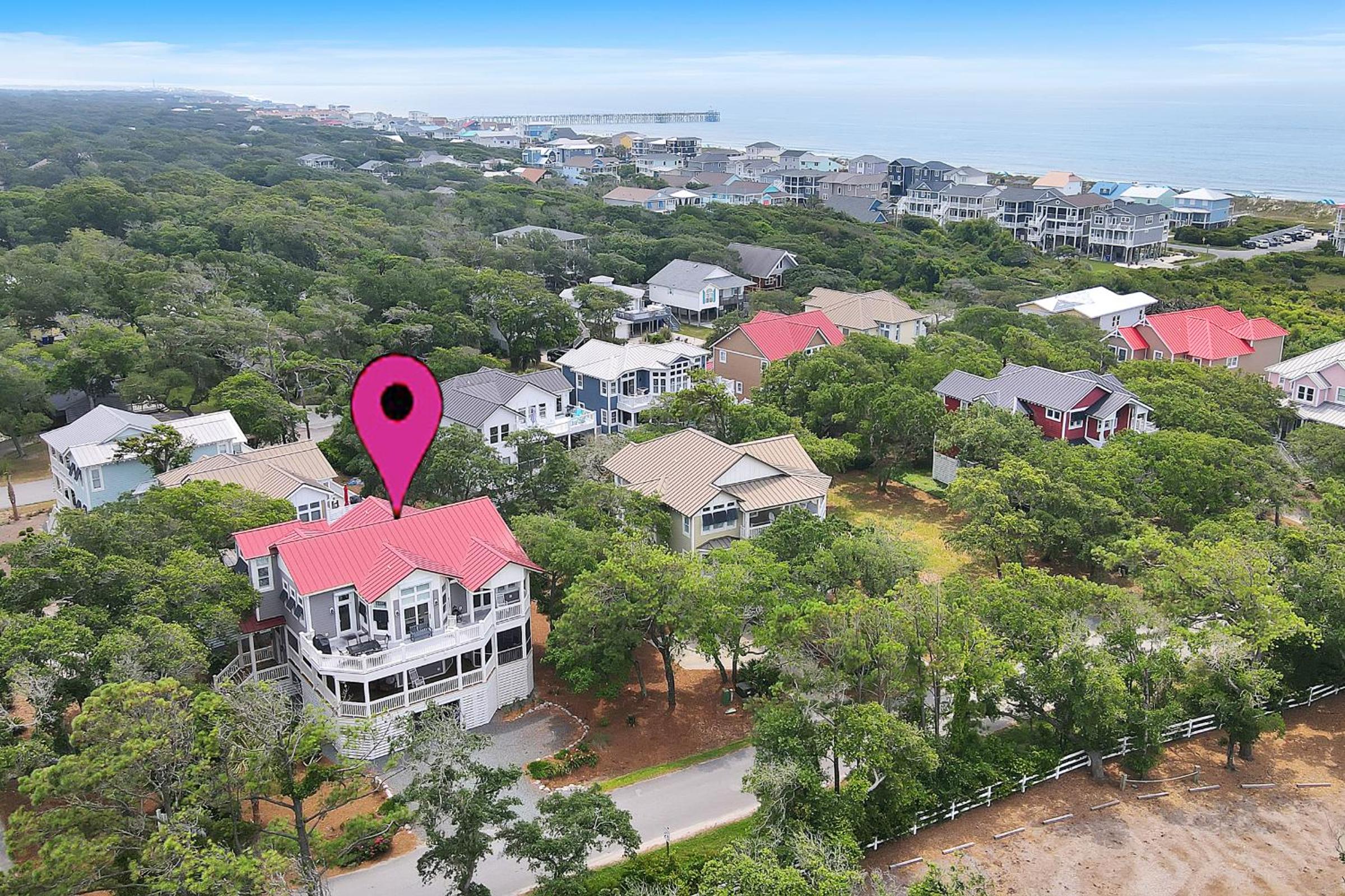 Rey Del Mar by Oak Island Accommodations view 3