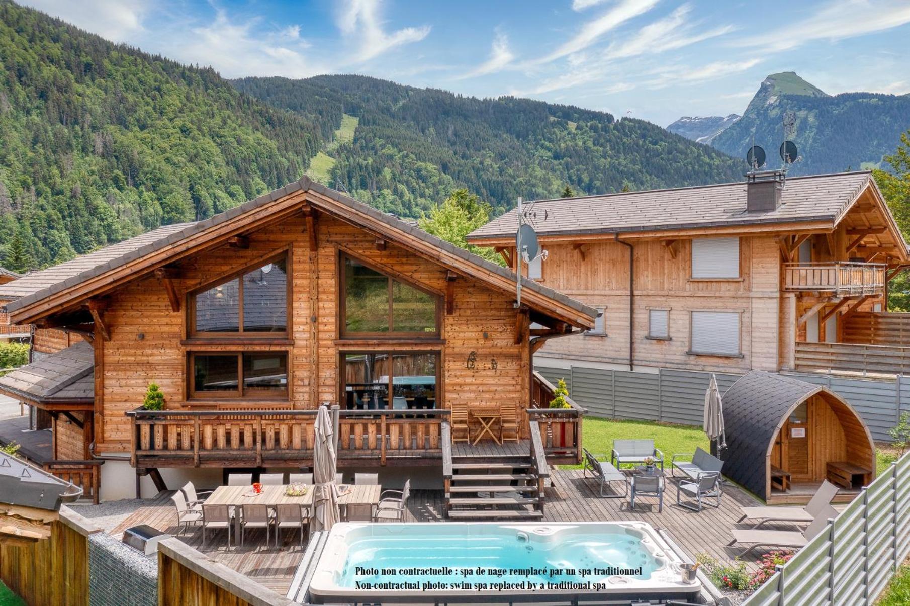 Chalet Paradis Blanc Morzine view 4