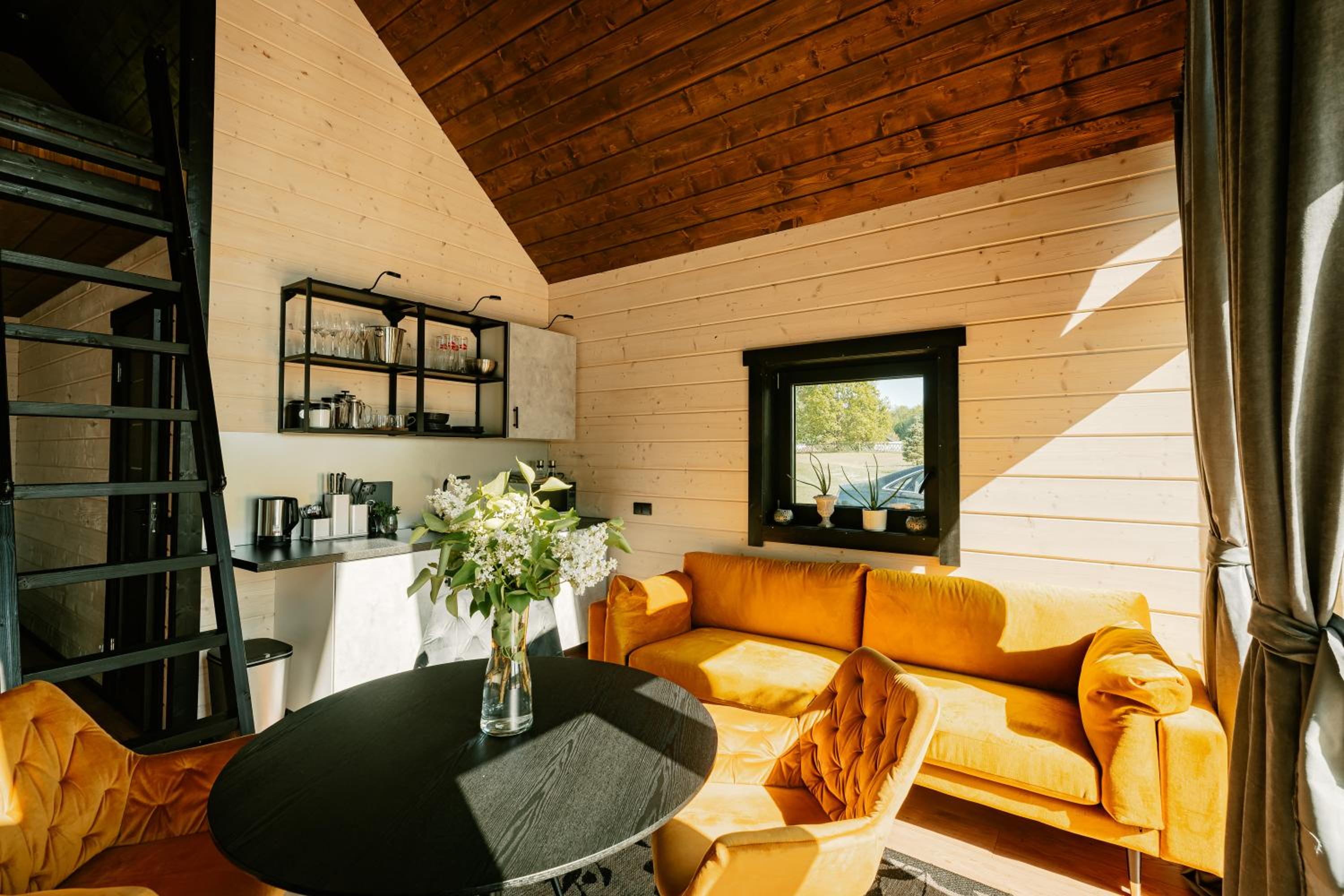 Tindioru Valley Resort