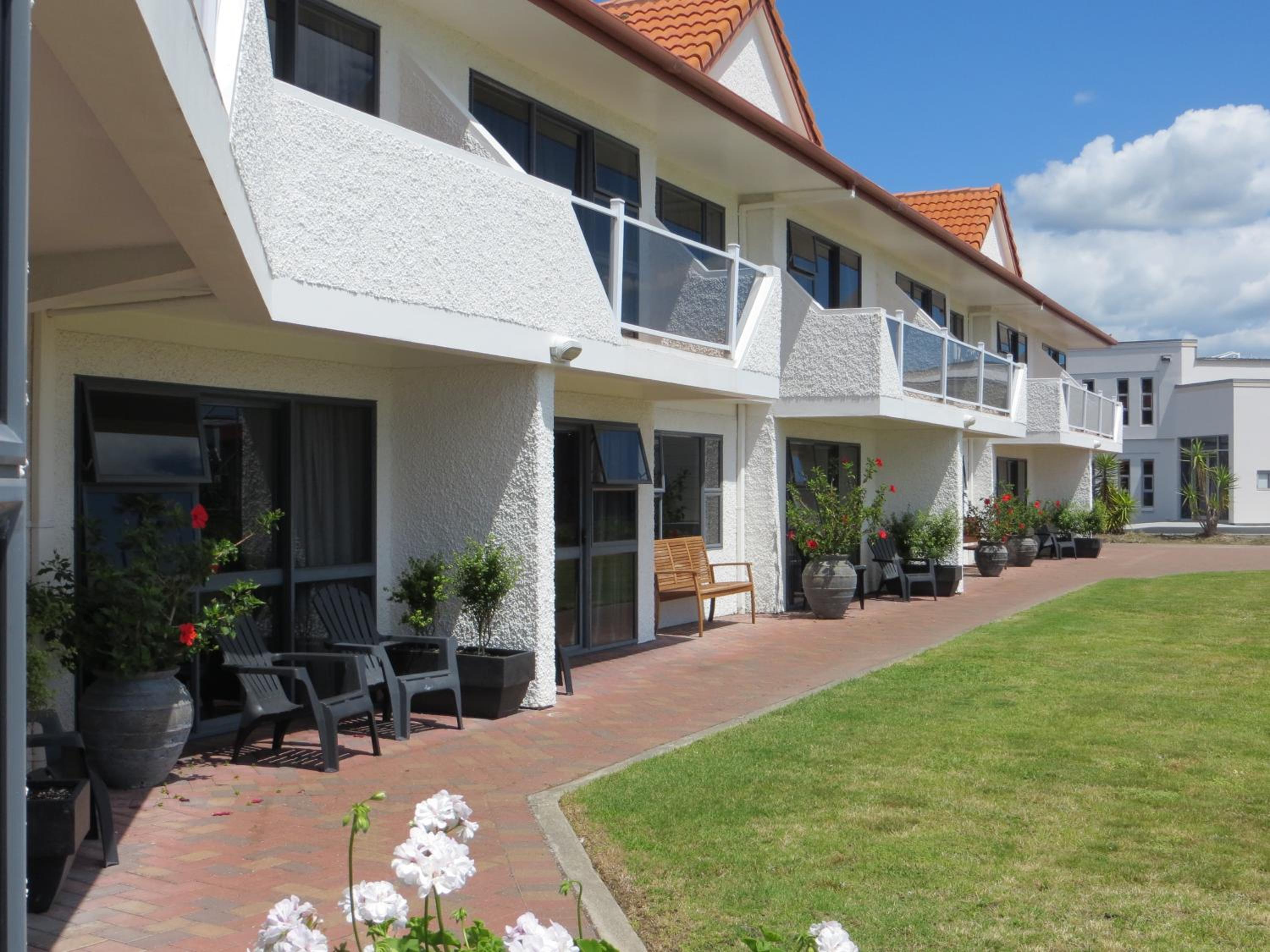 Harbour View Motel on Ahuriri Beach in Napier NZ with sea view suites