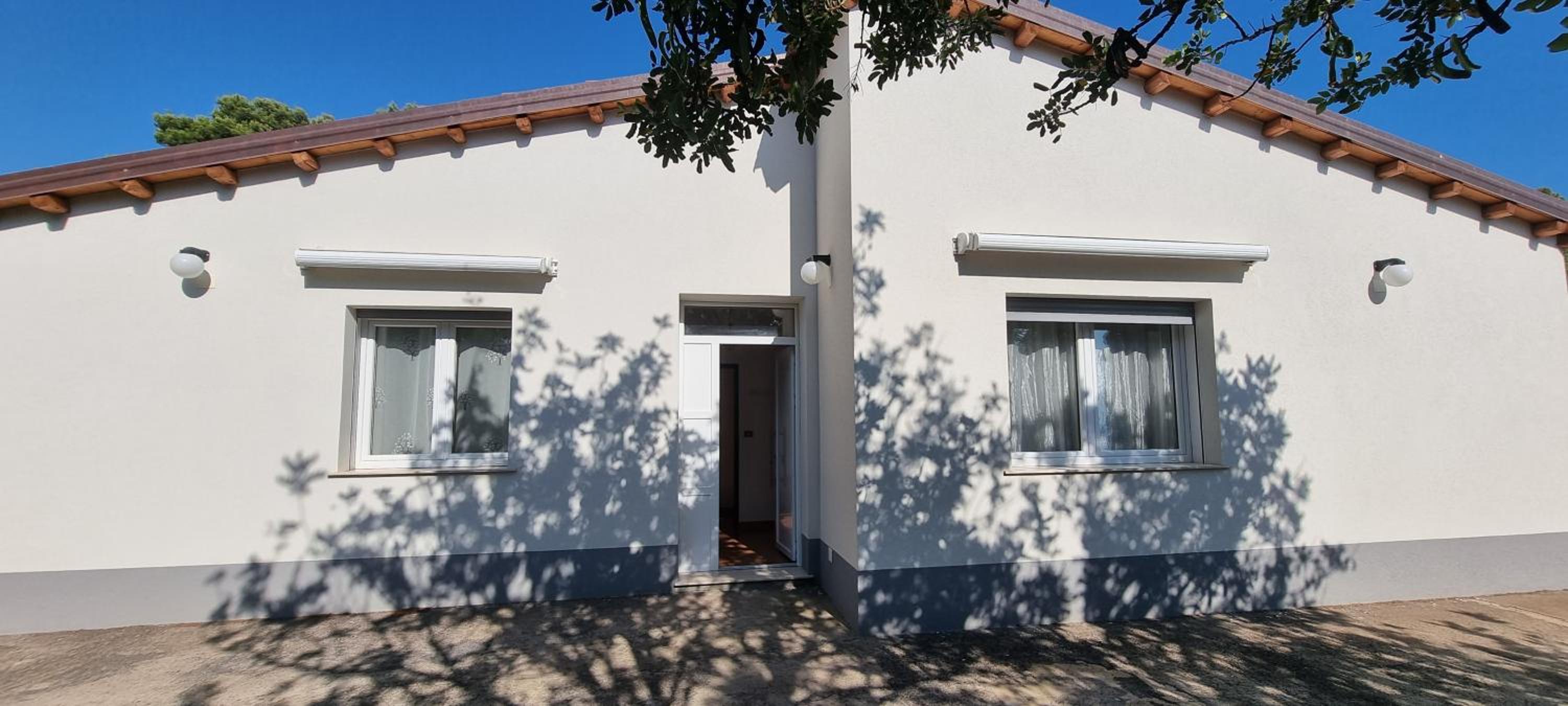 Villa Ecnomo view 3