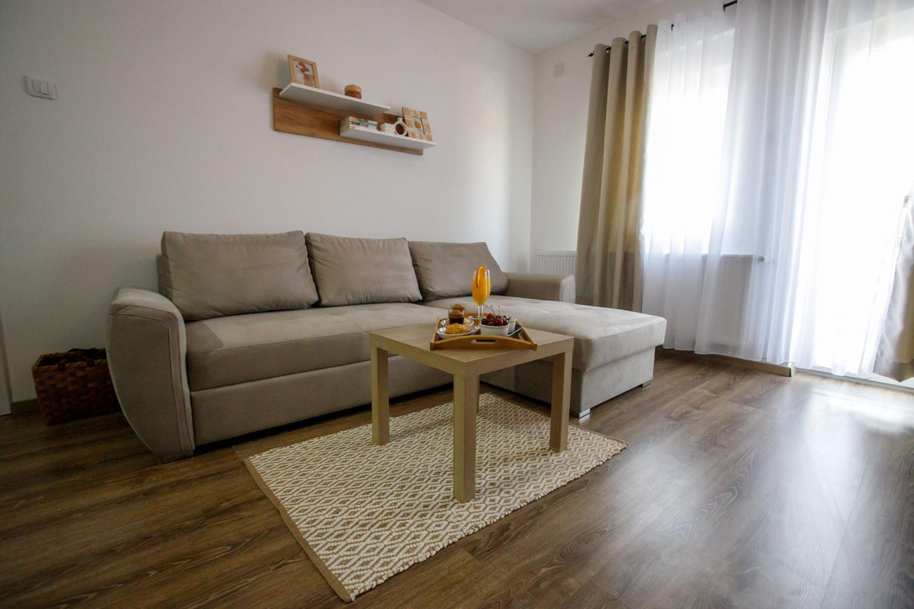 Apartman Paratetis 2 view 3