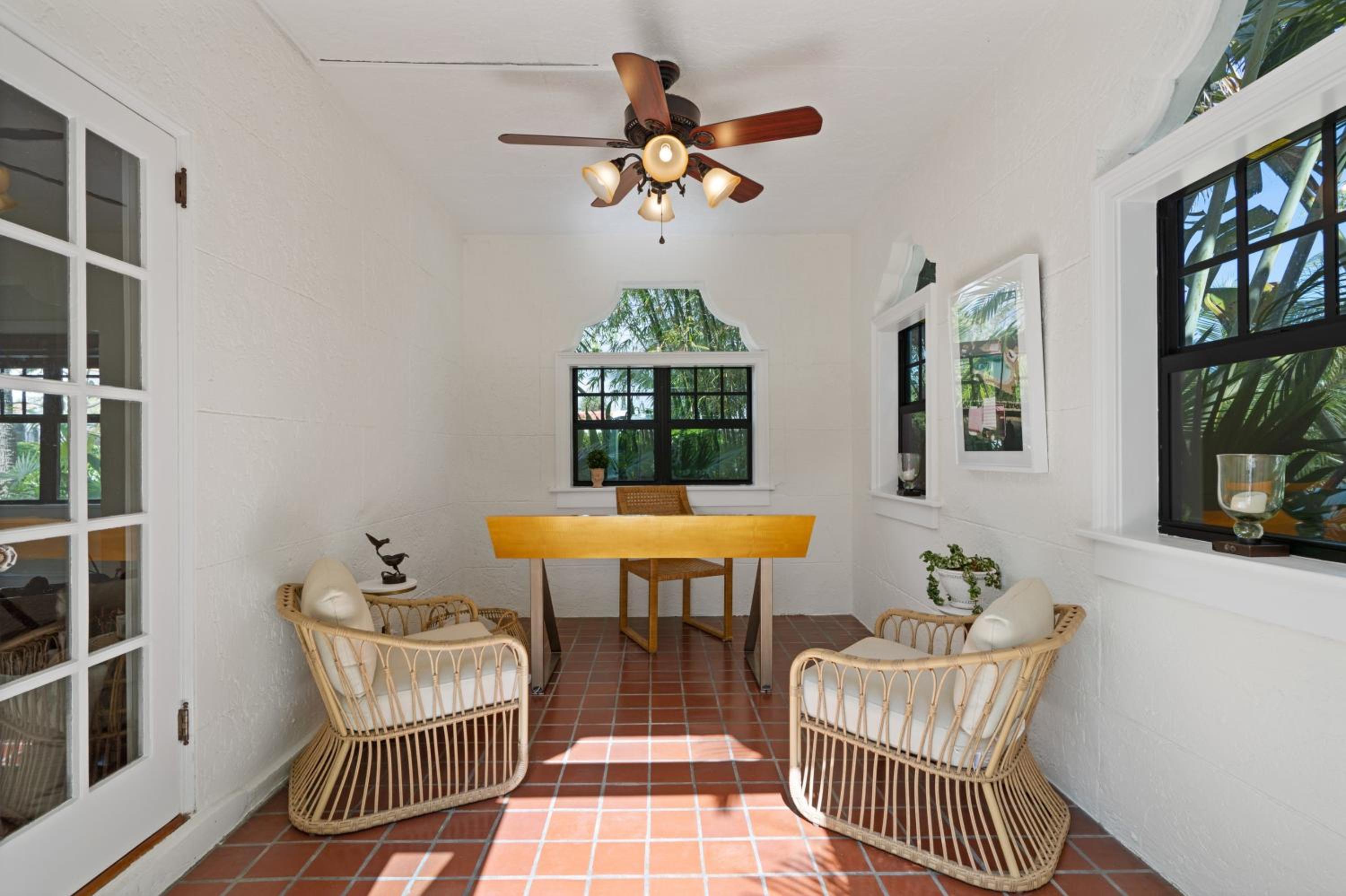 Casa Michaeline - Escape to a Glamorous Spanish Pool Oasis
