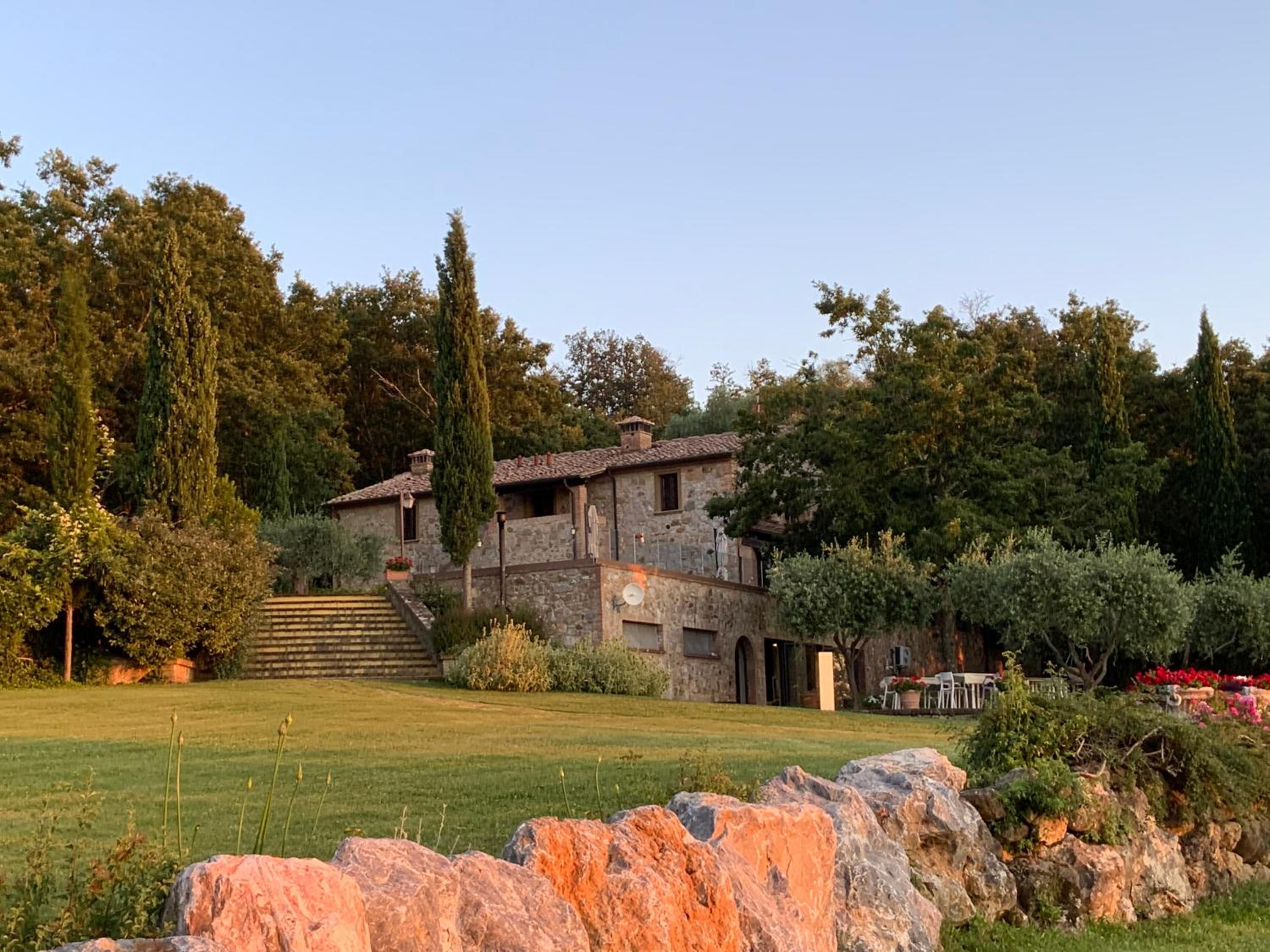 Villa Le Polle di Meletro - Exclusive Tuscan Villa with Private Pool & Panoramic Glass Sauna