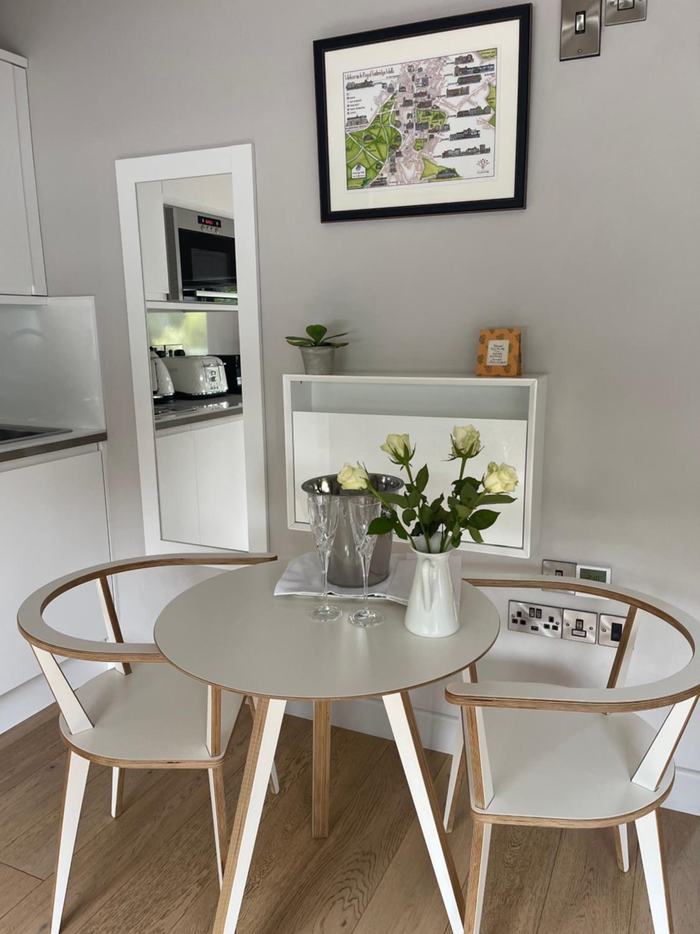 Royal Tunbridge Wells Vacations - Studio Acorn private parking and garden - Property Image 3