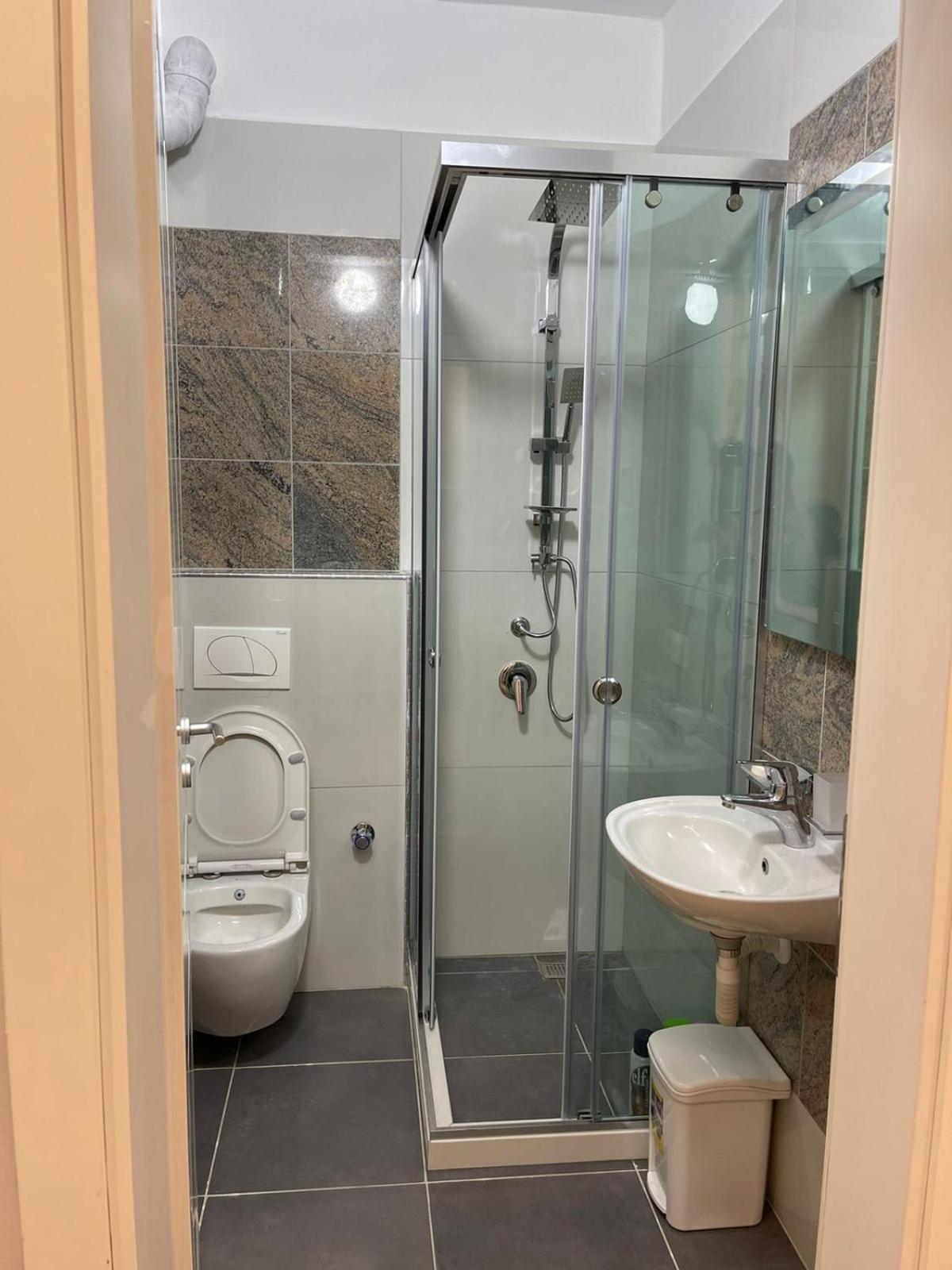 Fishta Apartments Q5, 26