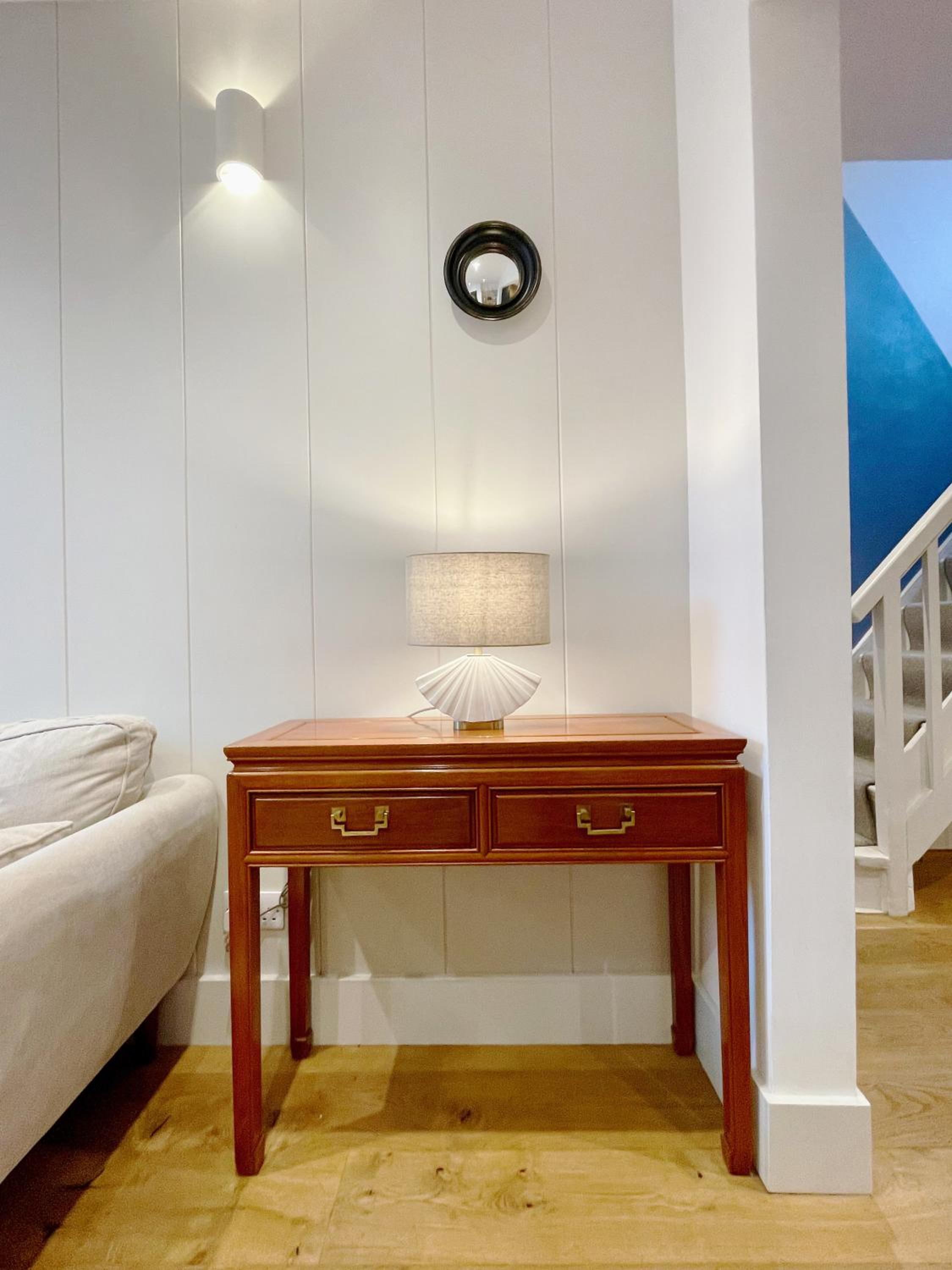 Stylish 2-bedroom Townhouse next to Brighton Station