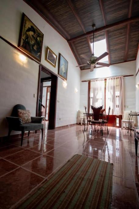 Vilcabamba casa / granja Vilcabamba house / farm view 3