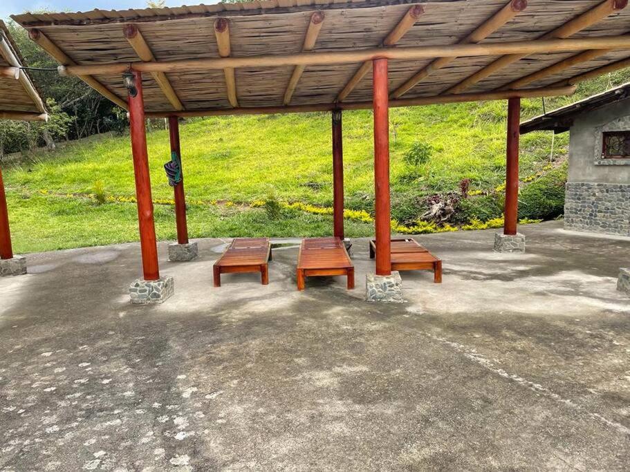 Vilcabamba casa / granja Vilcabamba house / farm view 4