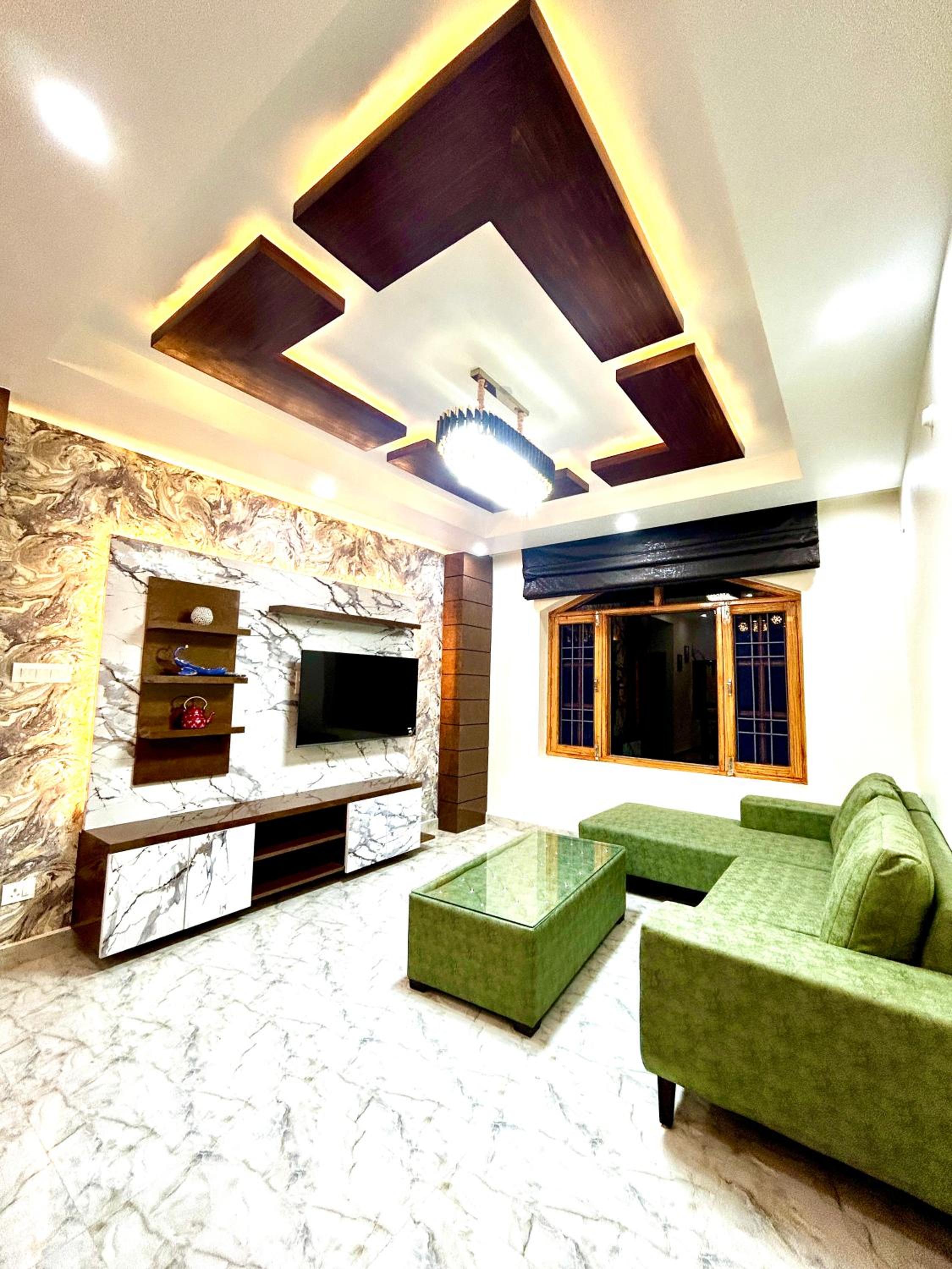 Wake Up to Valley View - 3BHK with Balcony - Mall Rd