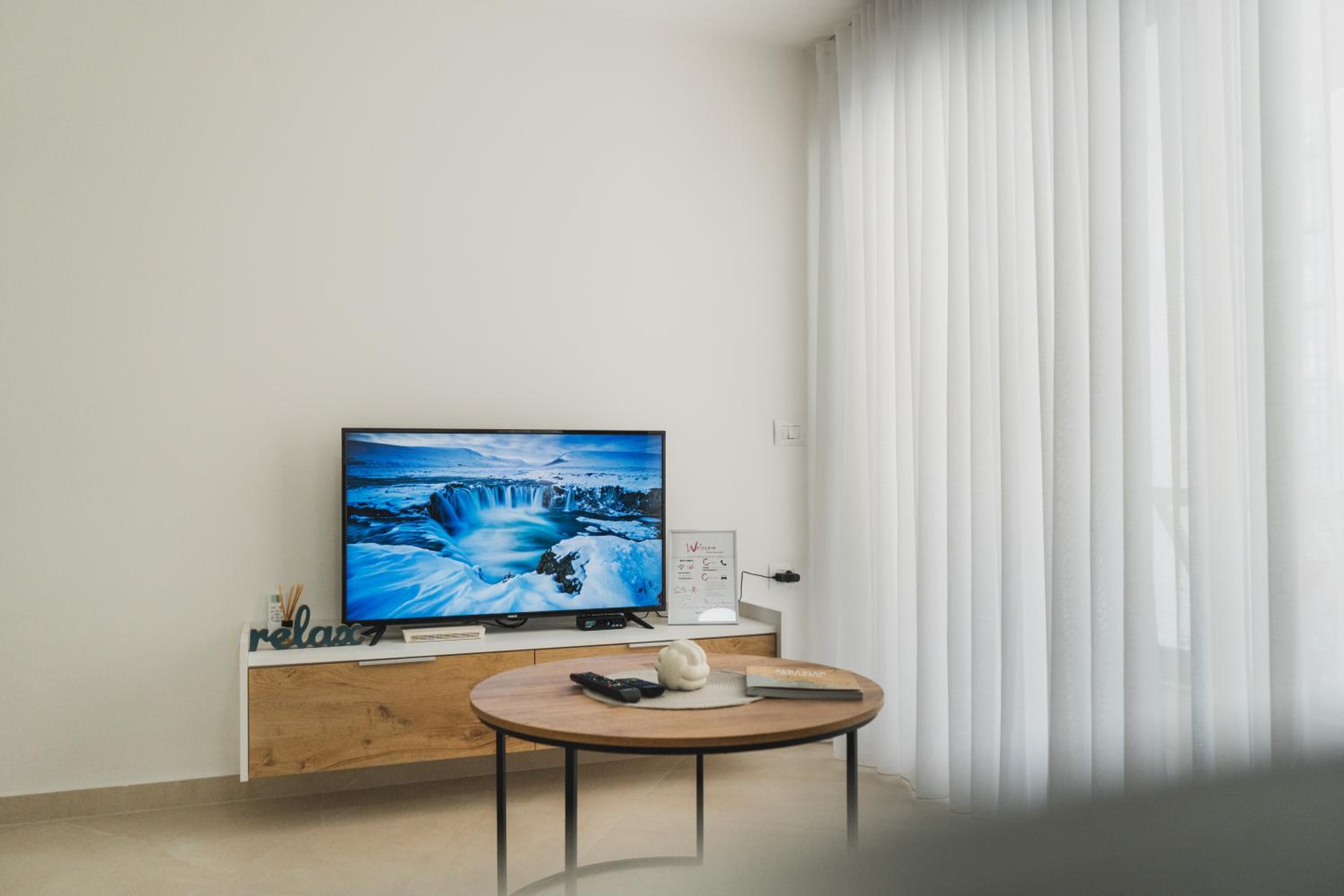 SeA apartments 123