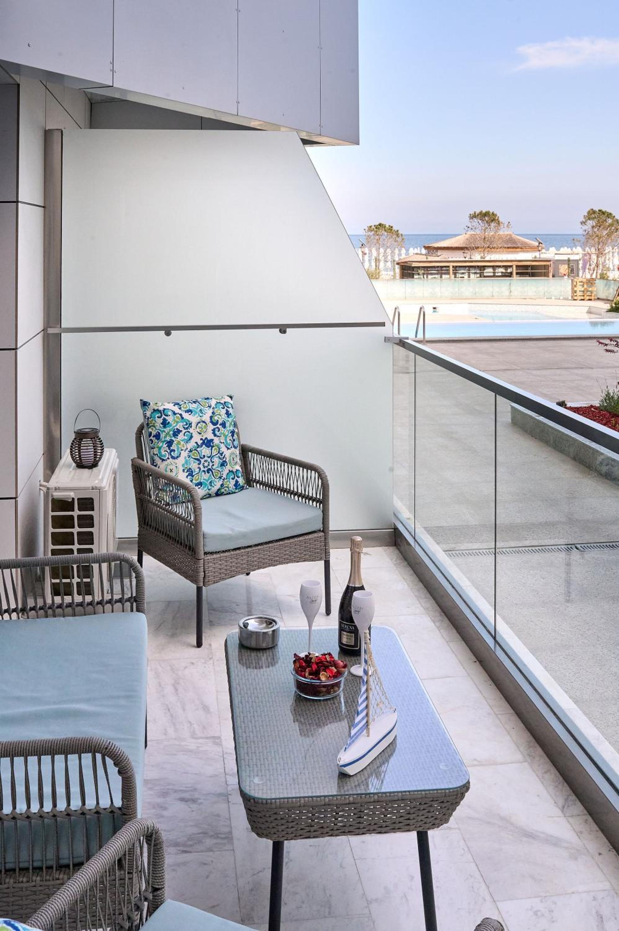 balance & terrace