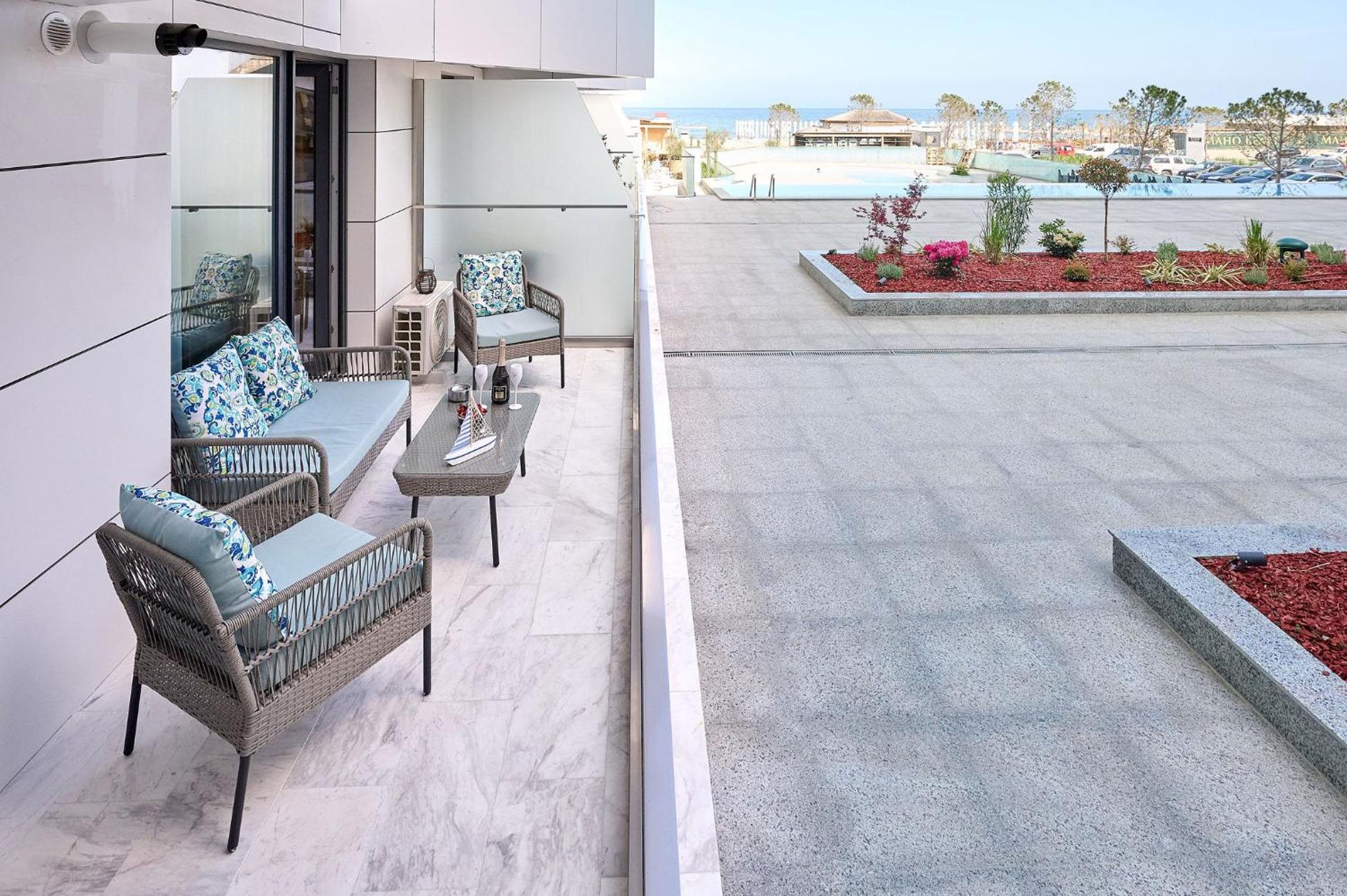 balance & terrace
