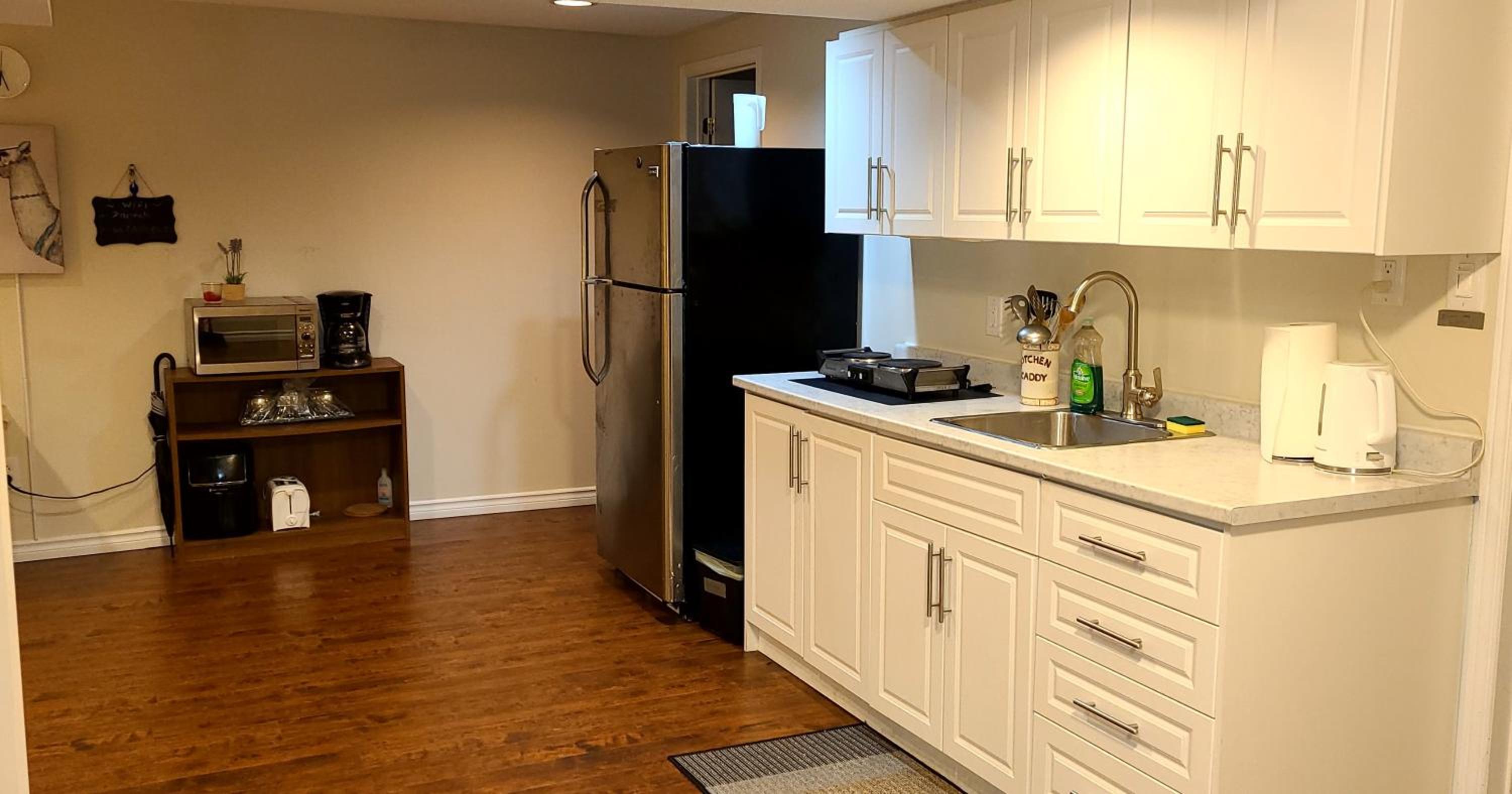 Spacious and bright unit with natural light.