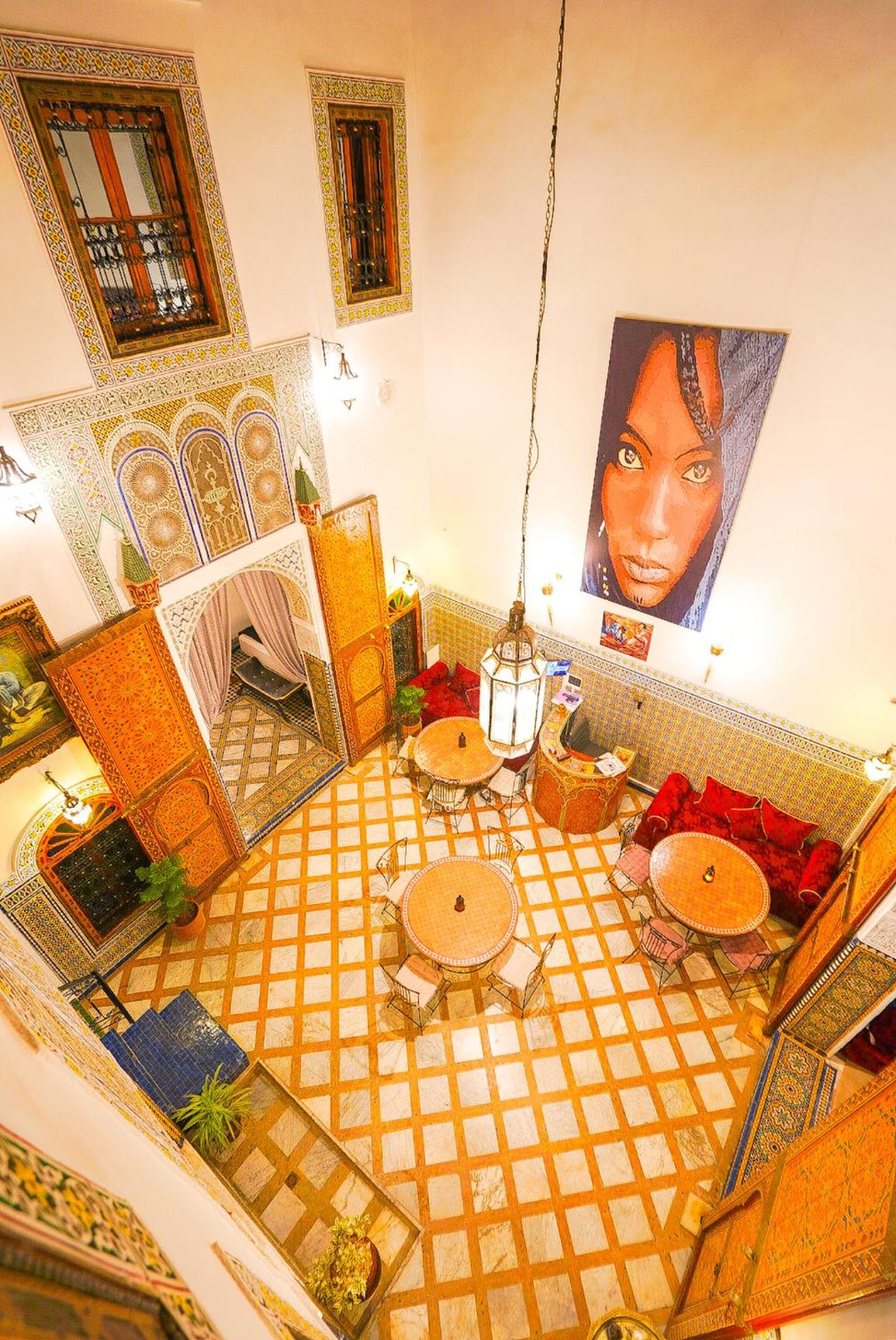 lounge