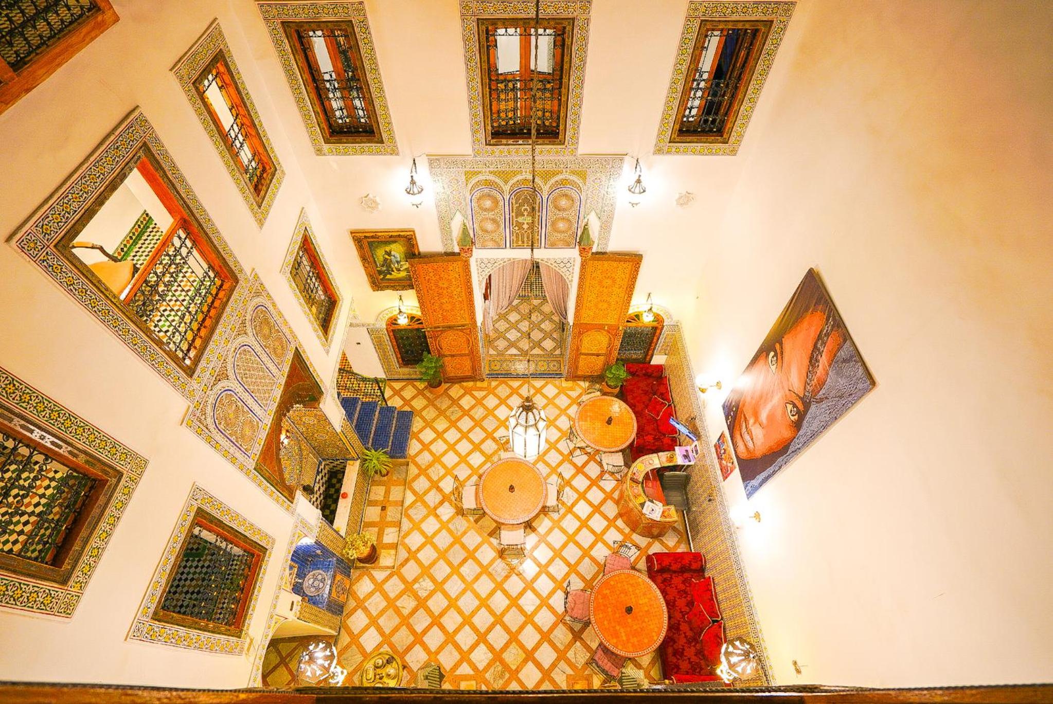 lounge