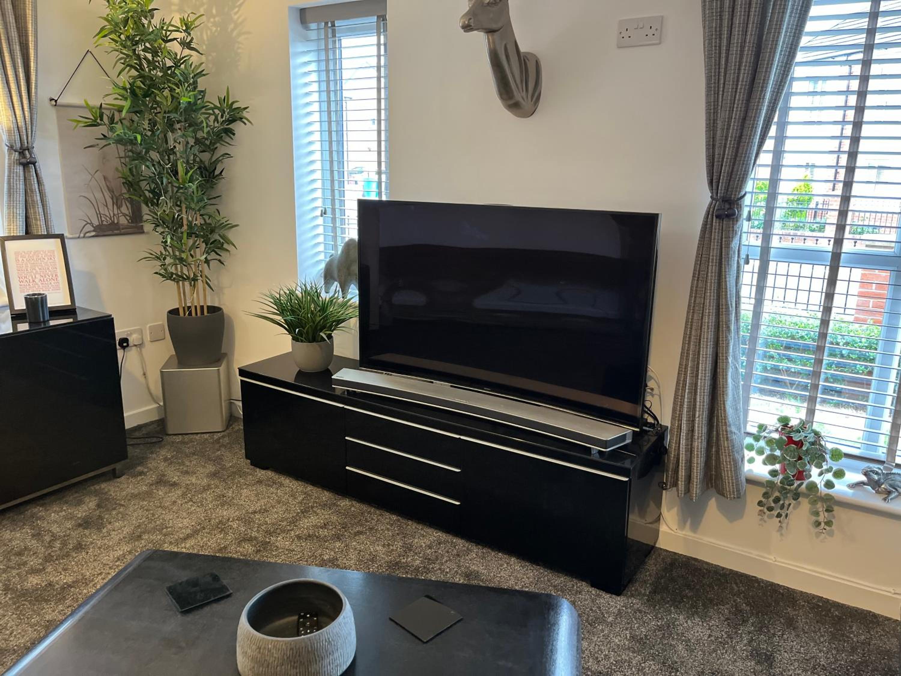 Lovely 3 bed house near Anfield Stadium with private parking and garden Guests must be 25 years or over to make a booking view 4