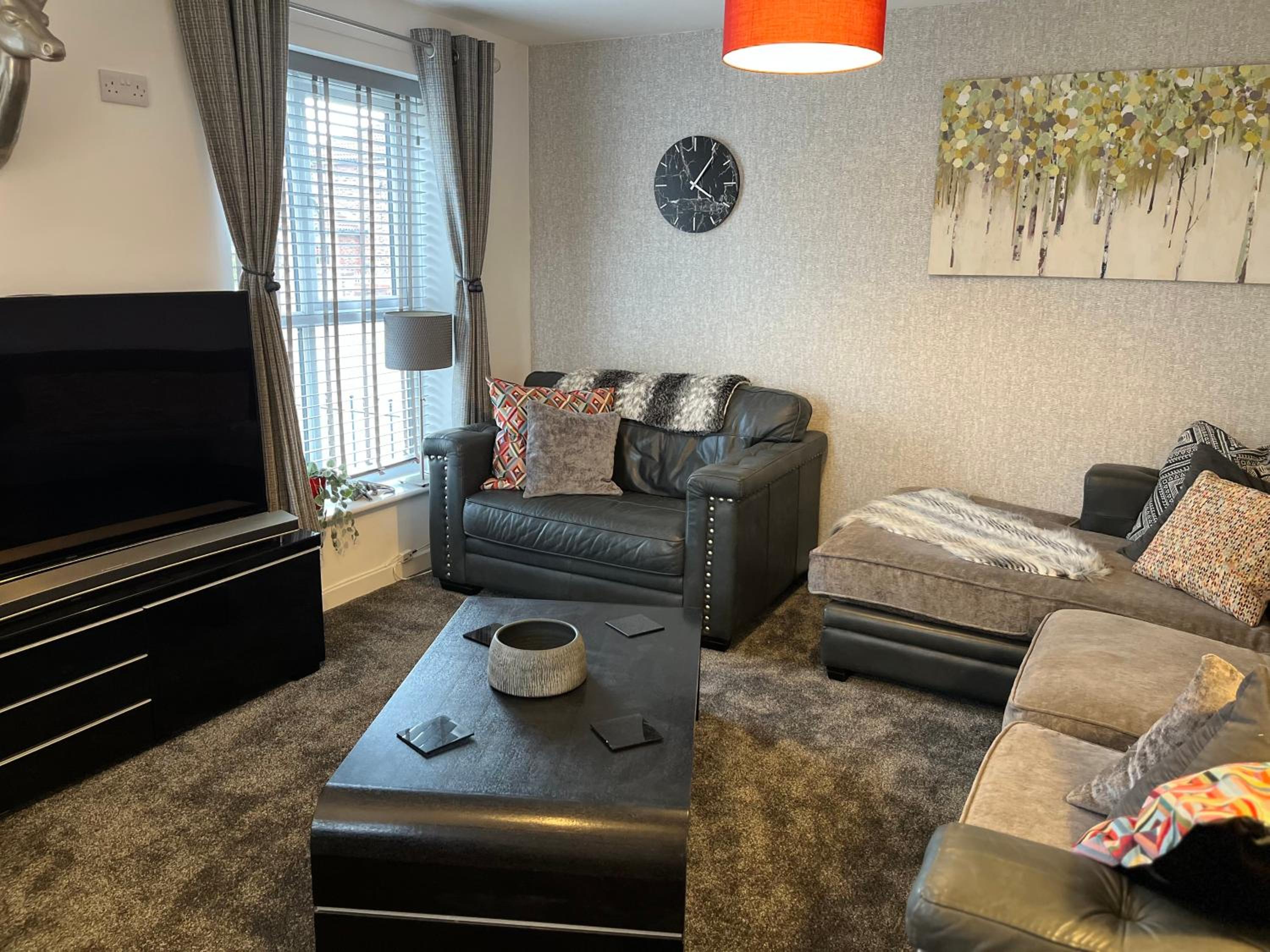Lovely 3 bed house near Anfield Stadium with private parking and garden Guests must be 25 years or over to make a booking view 3