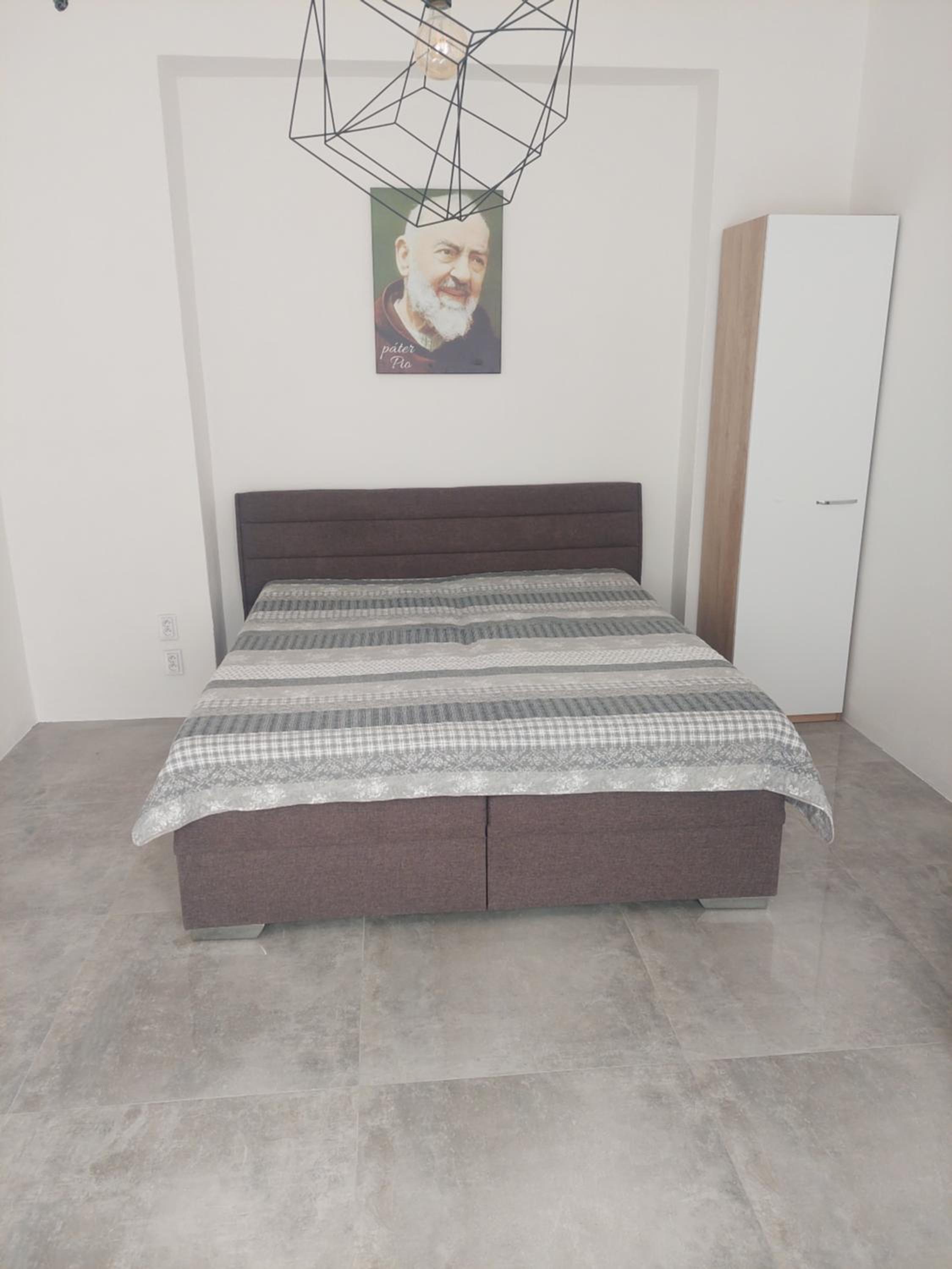 PADRE PIO APARTMENTS FAMILY view 4