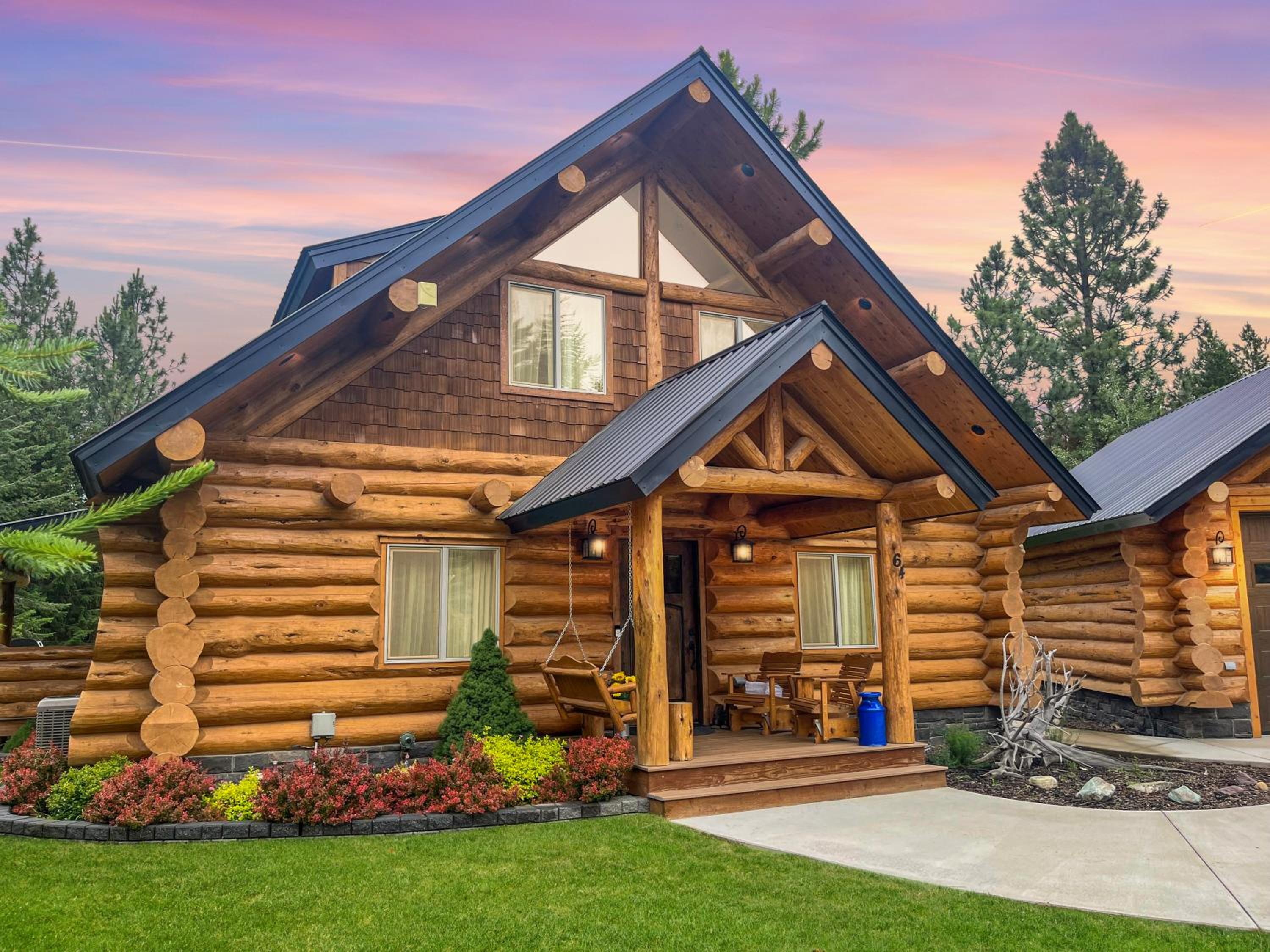 LOG HOME new built- 4bds-3 levels-golf nearby view 2