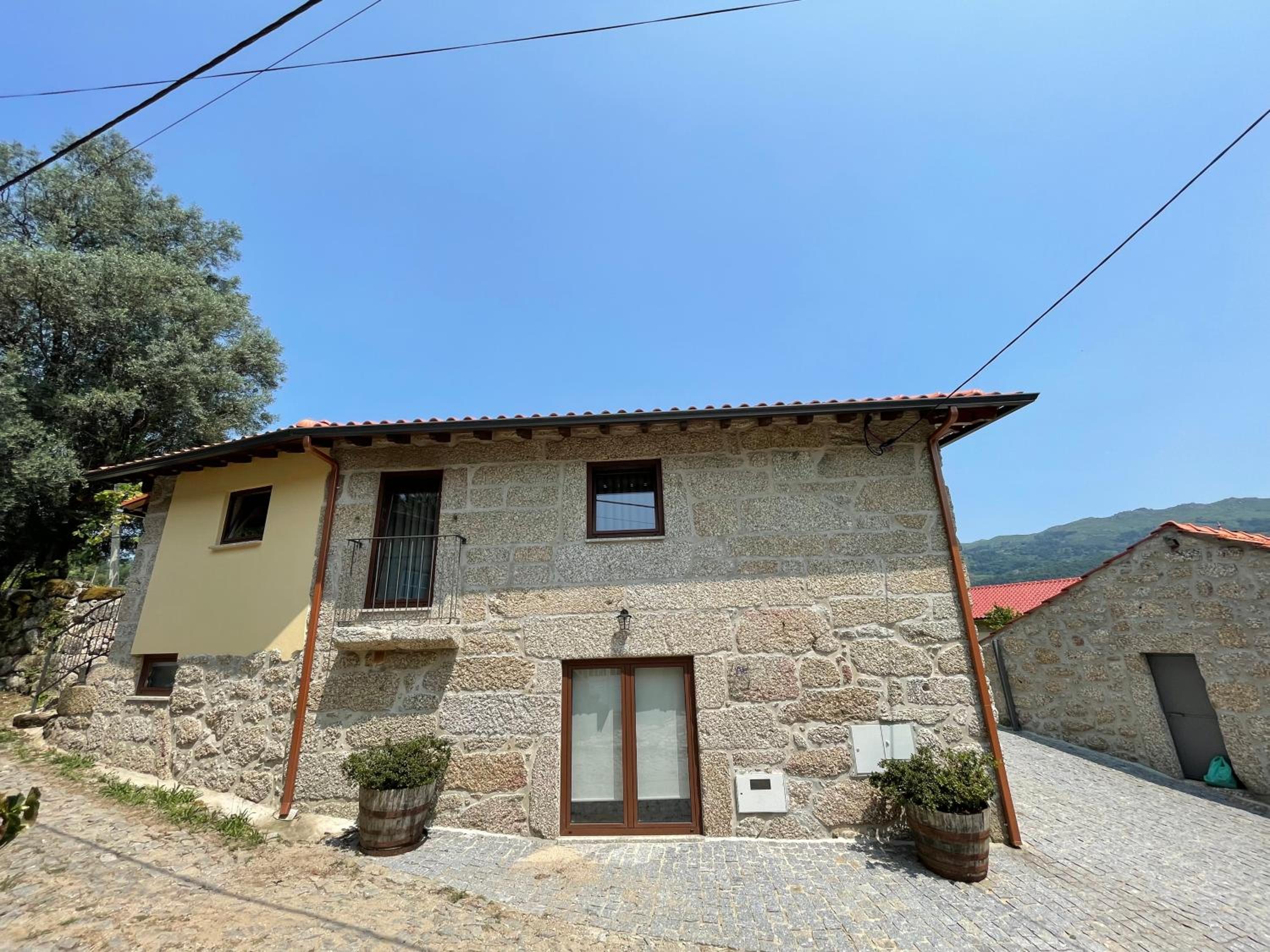 Casa da Cancela - Piscina & Jacuzzi - Gerês view 3