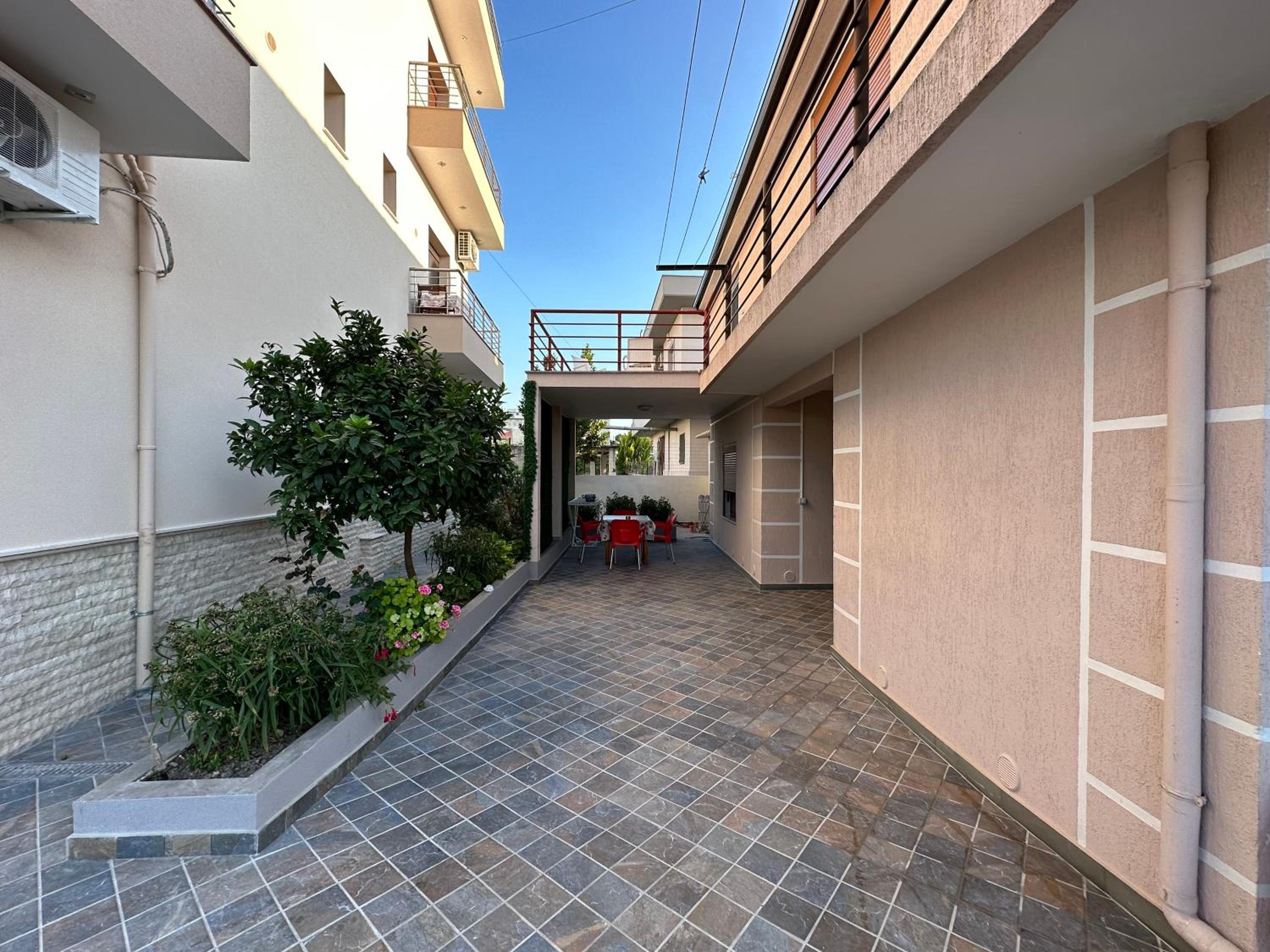 Garden Villa A&X