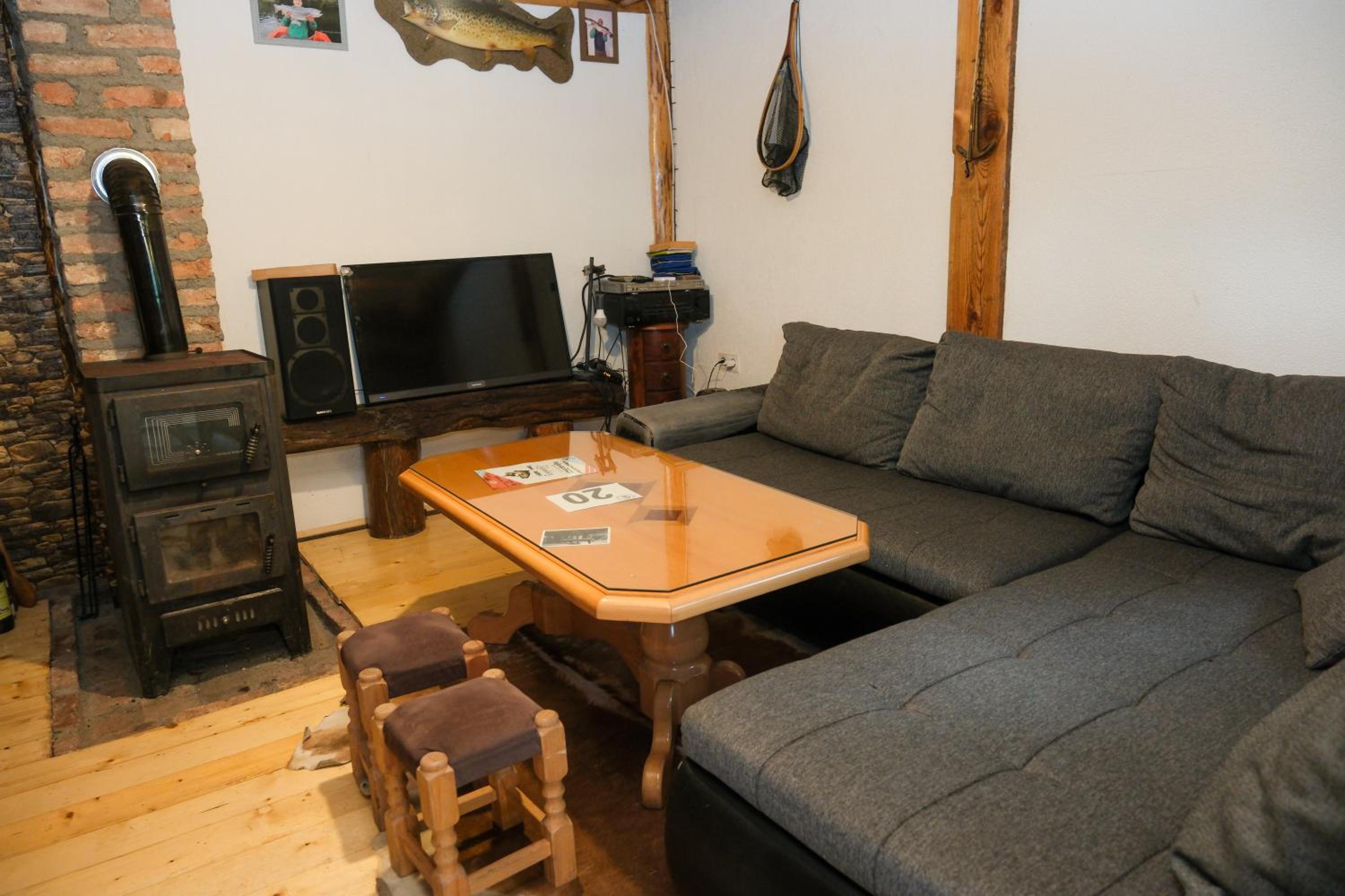 Jajce lake cottage-Plivsko jezero