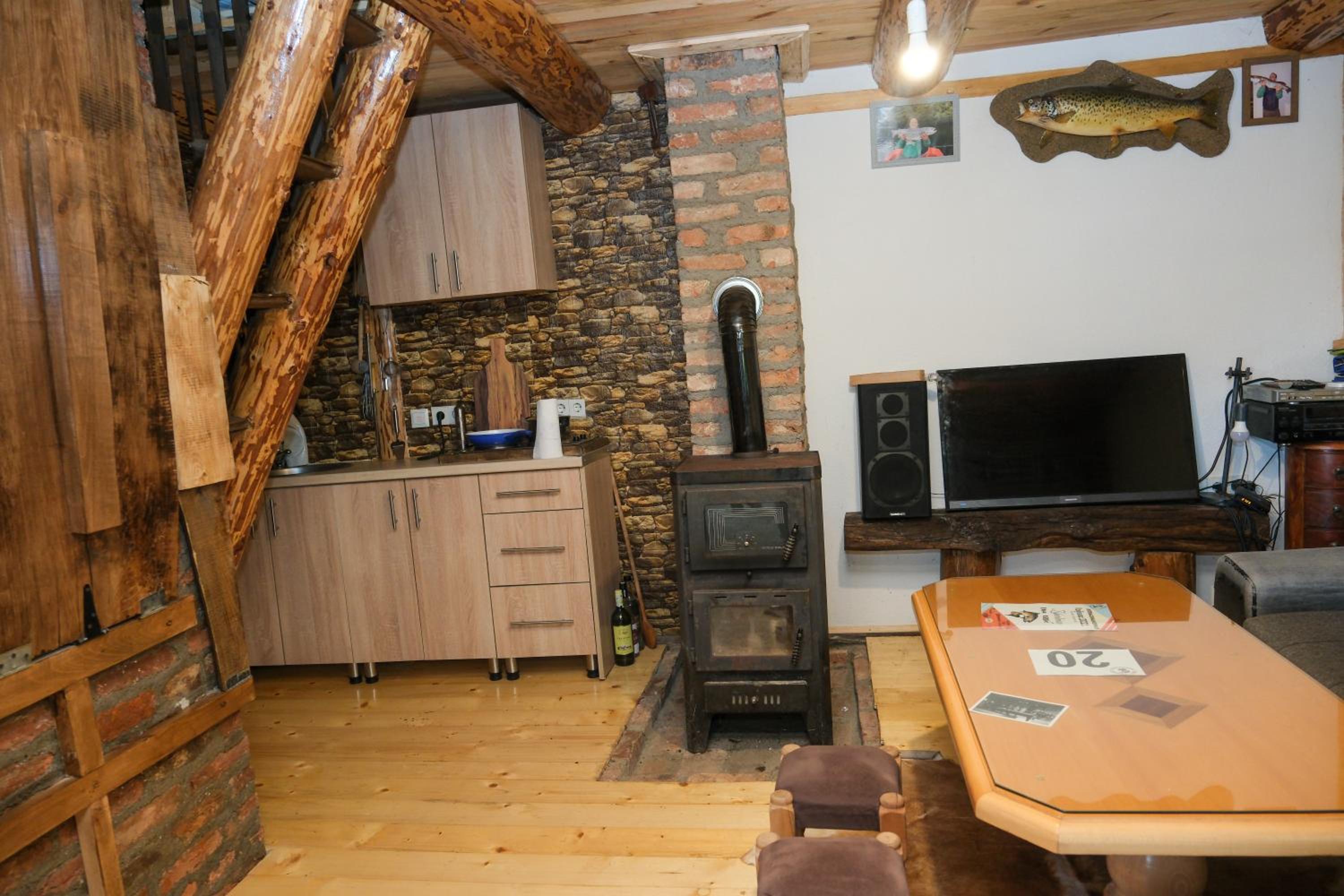 Jajce lake cottage-Plivsko jezero