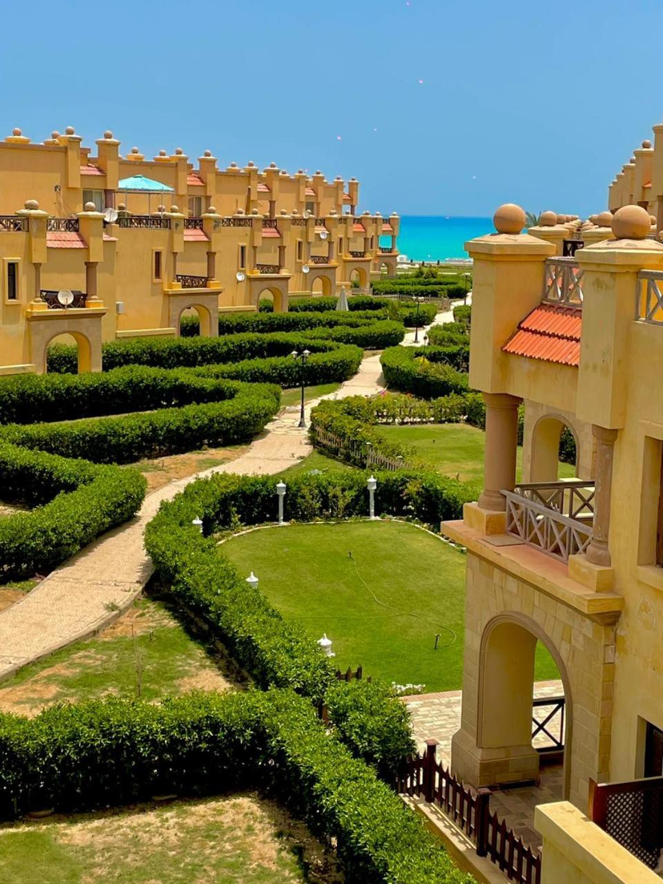 Roof M17 At Lazorde Bay Resort view 3