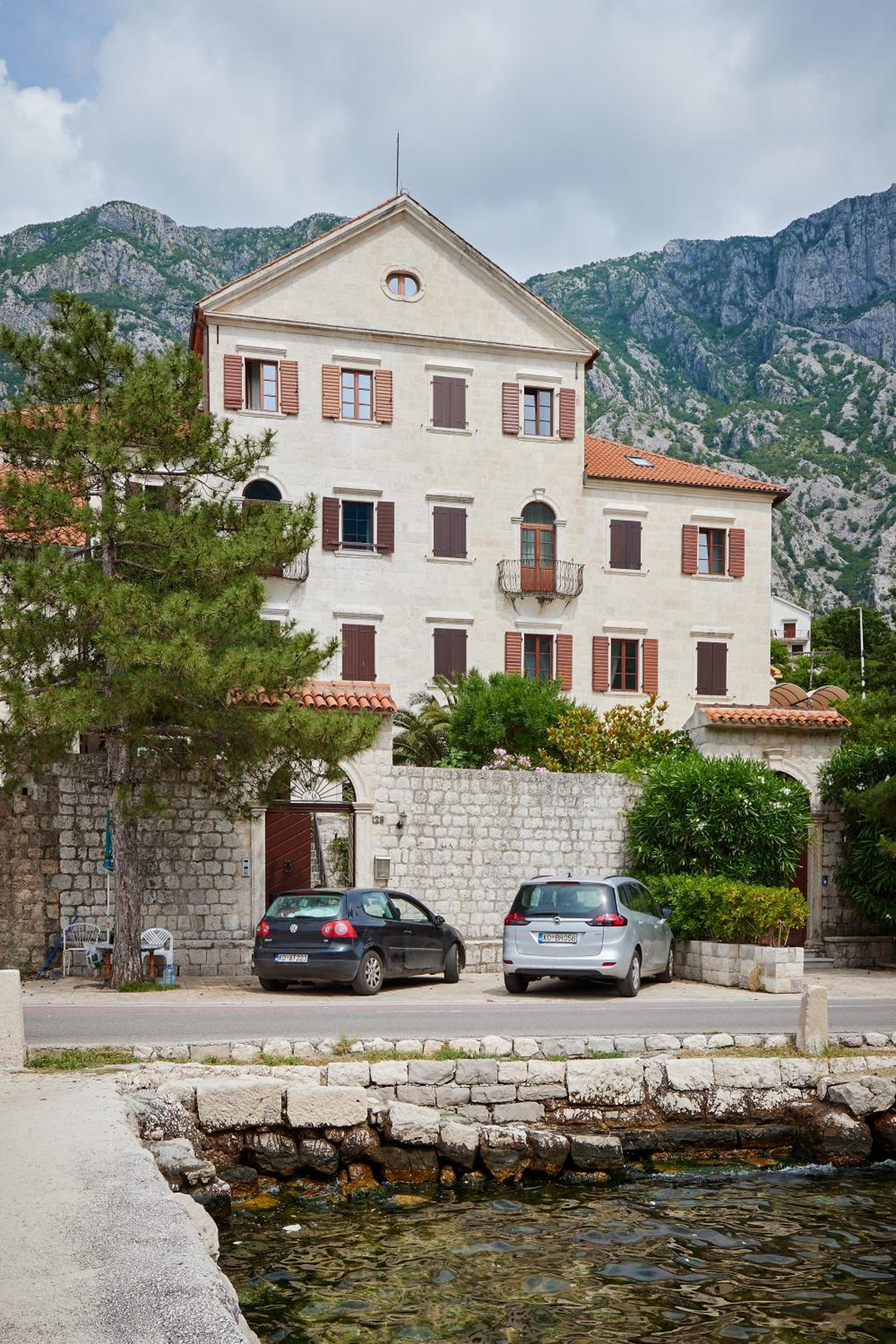 Photo 25