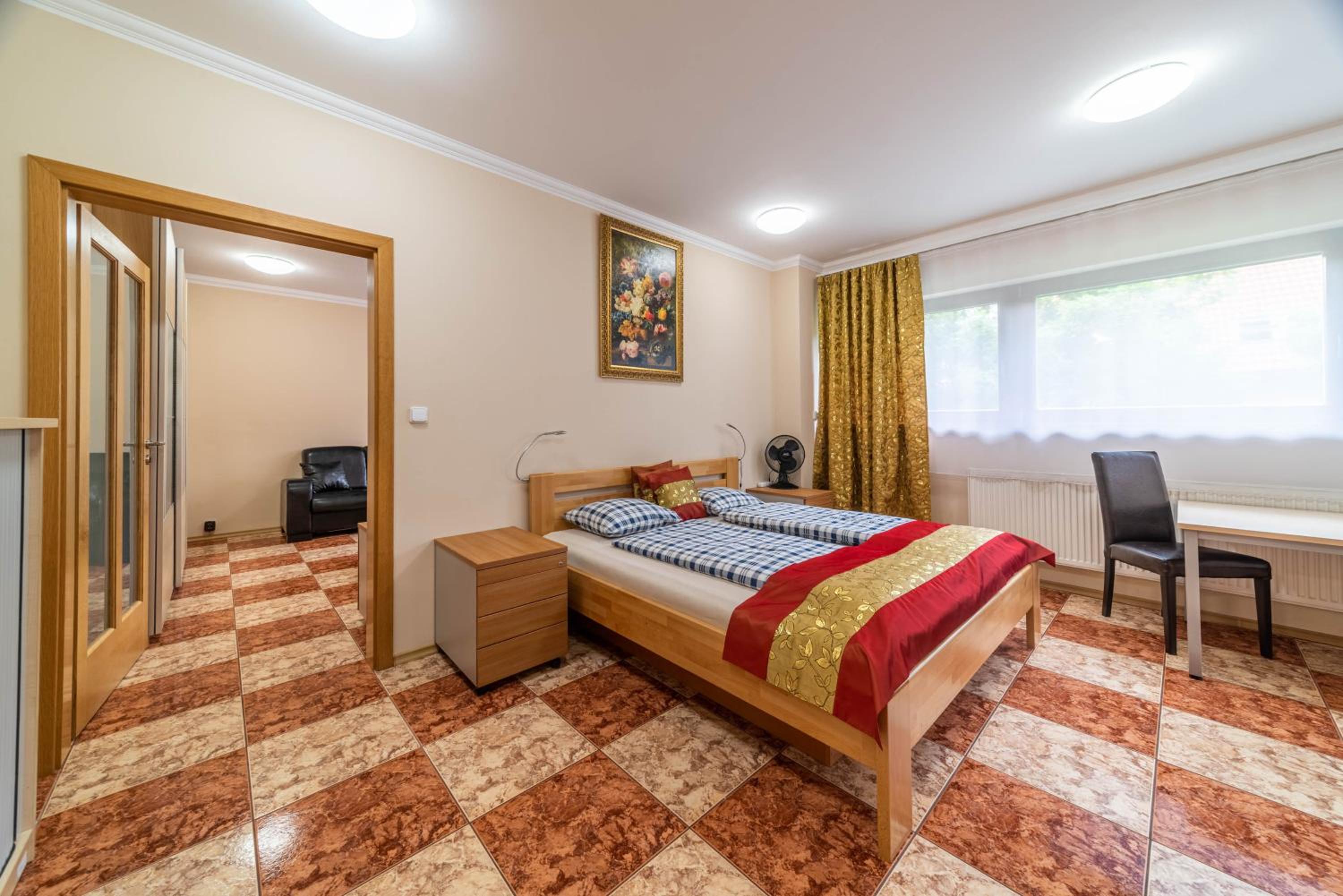 hotel room