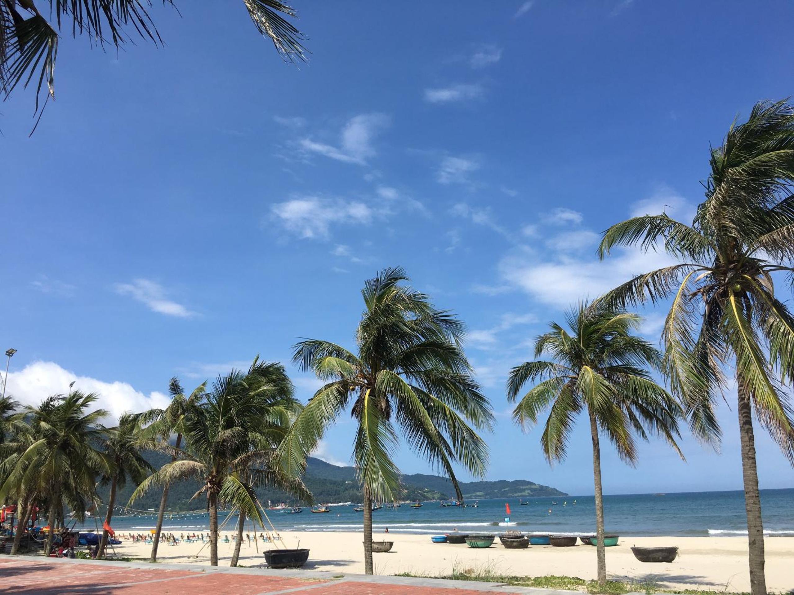 Muong Thanh Luxury Apartment Seaview view 3