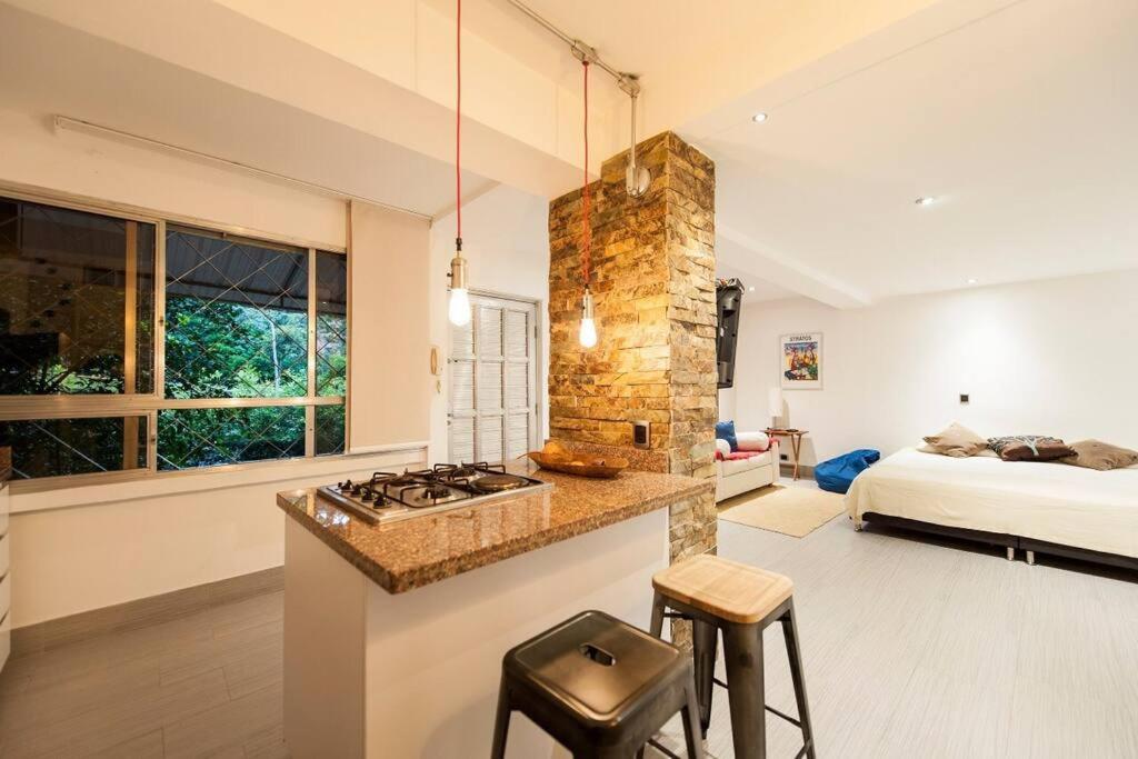 Best location Studio in Medellin Poblado Provenza