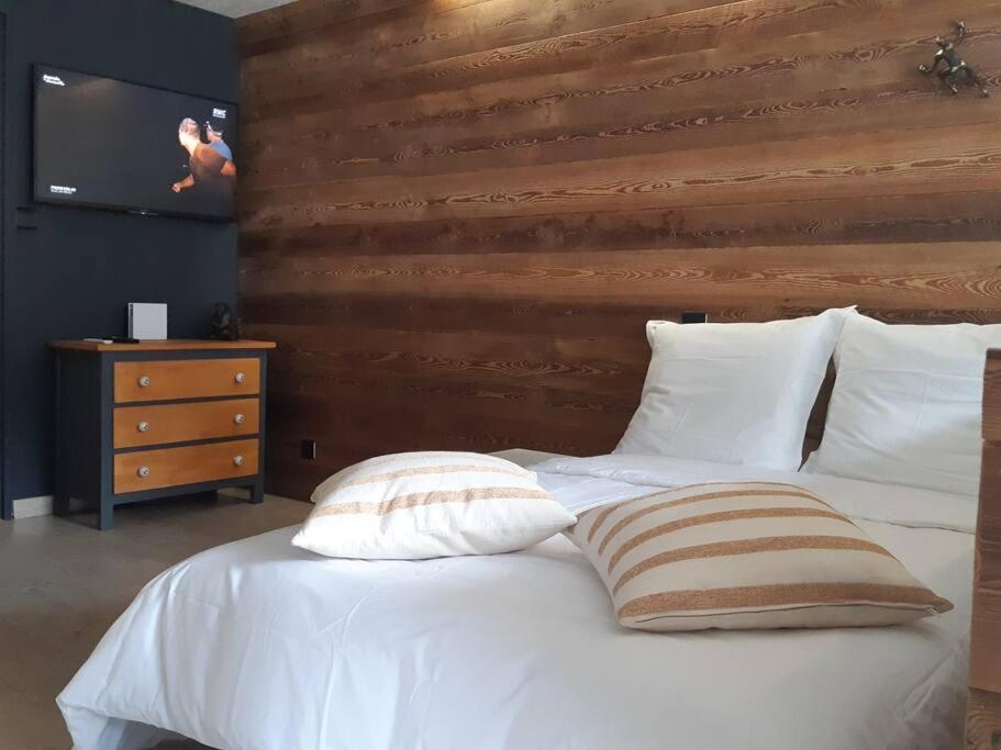 Le 3104 St Lary