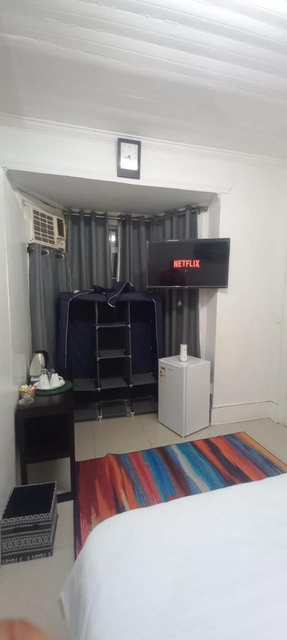 Pro Delux inn