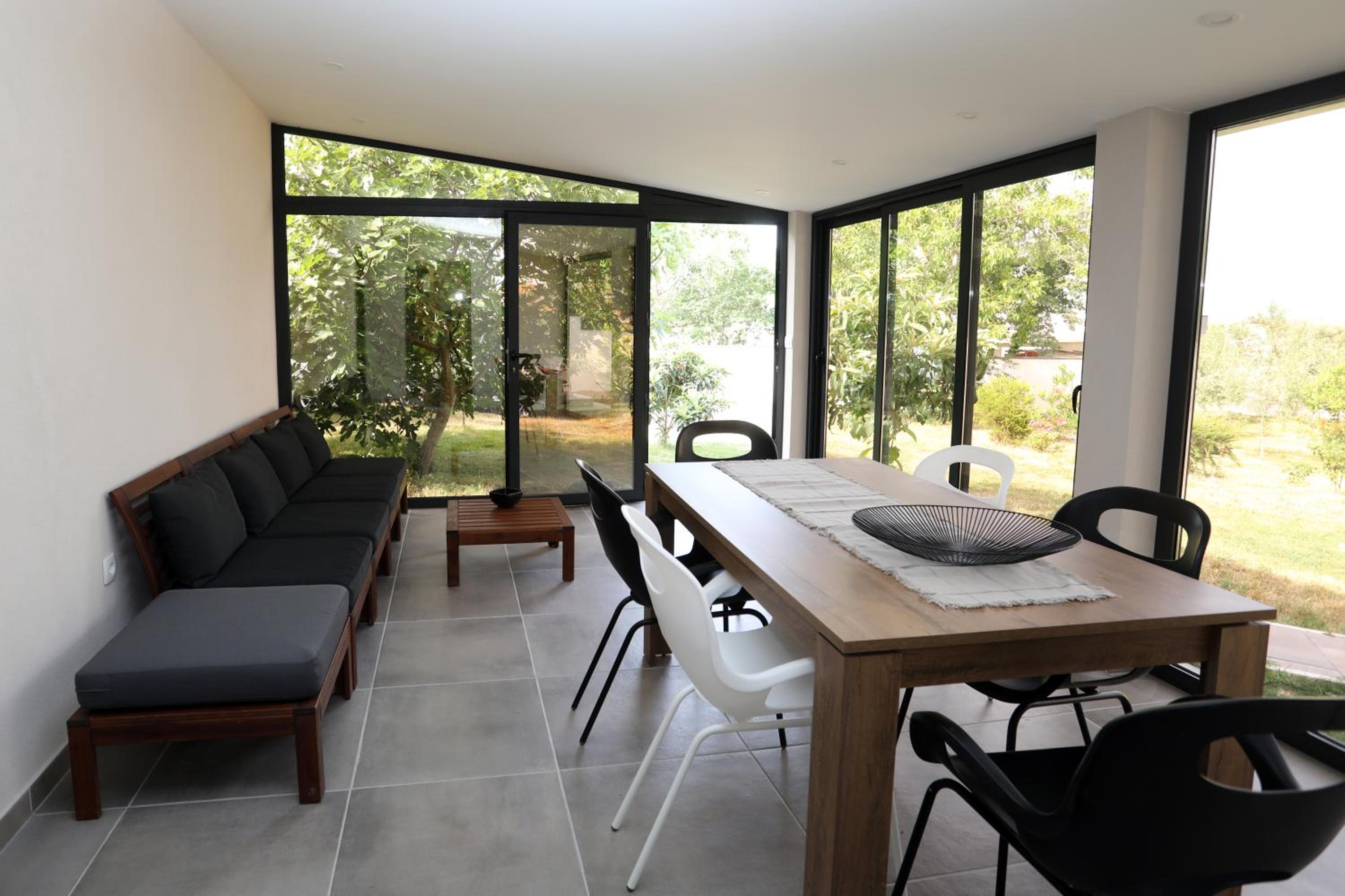 Guest House Tika view 5