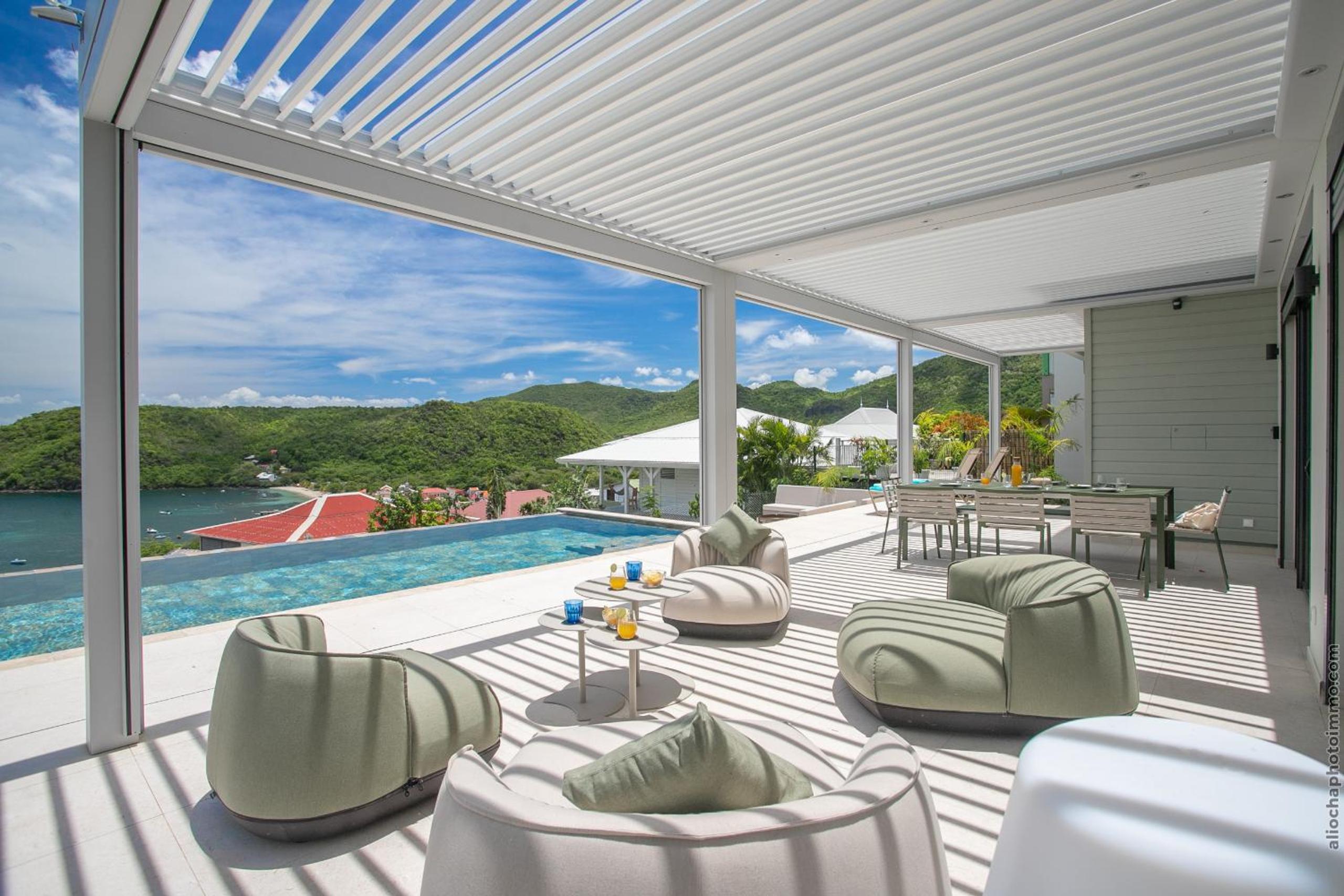 Villa Mahogany