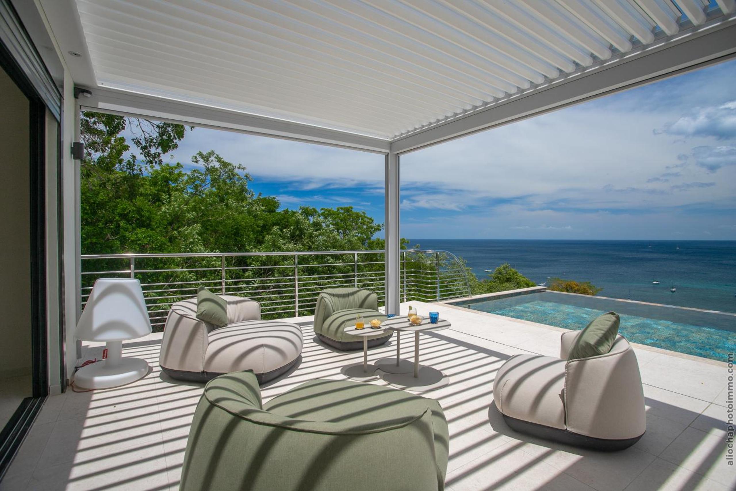 Villa Mahogany