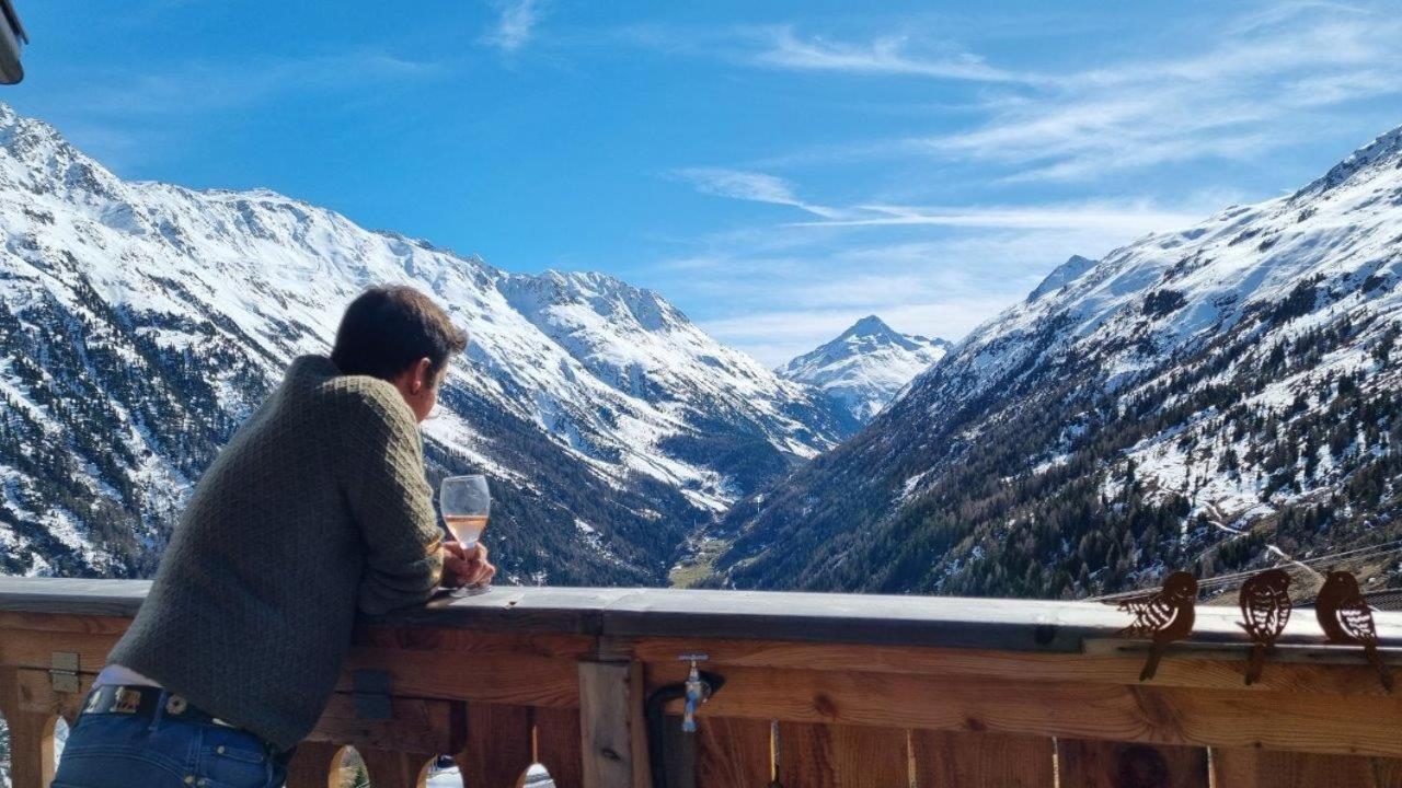 Almhütte Chrisanten Thaya Sölden