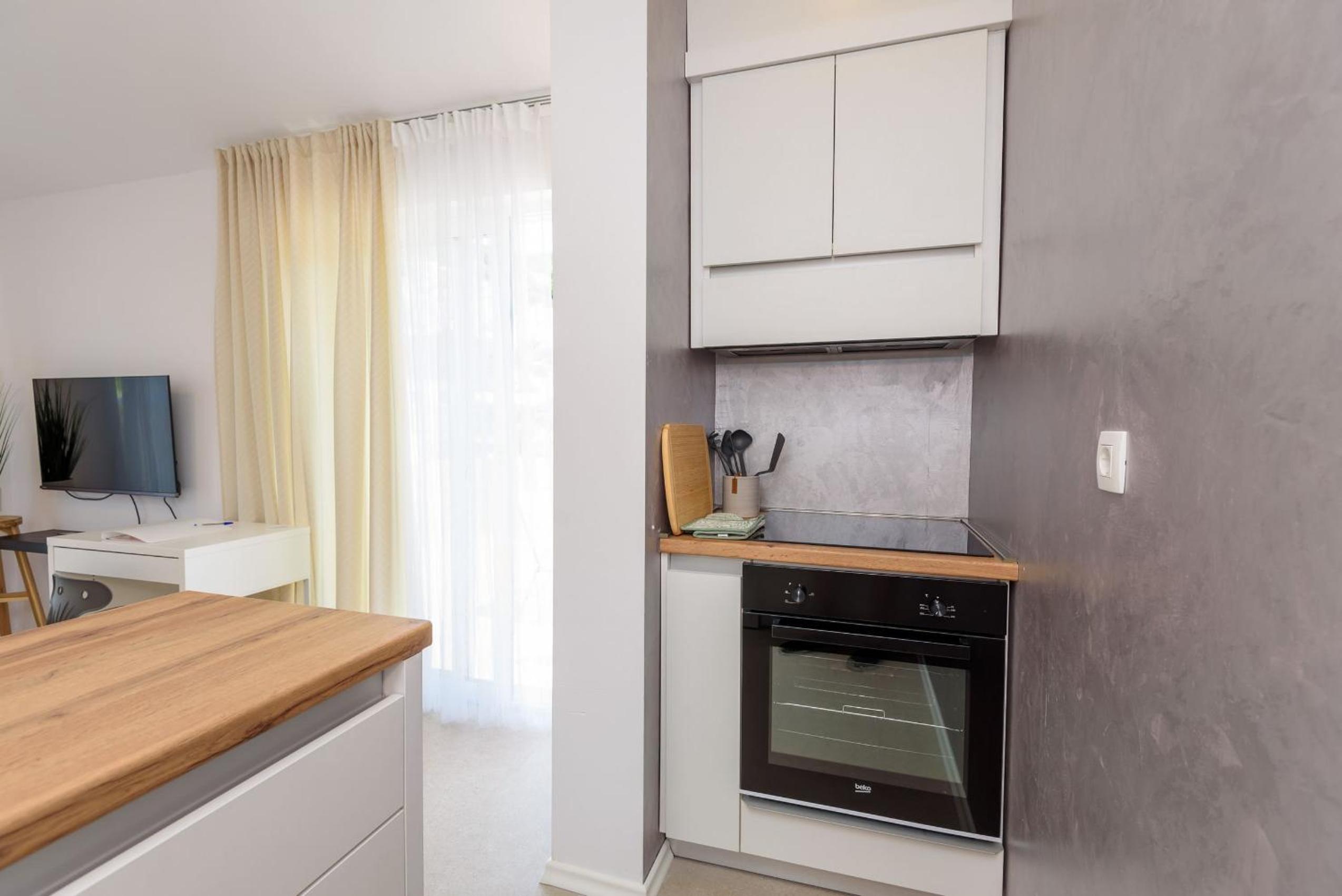 Apartmani Mostina near river view 4