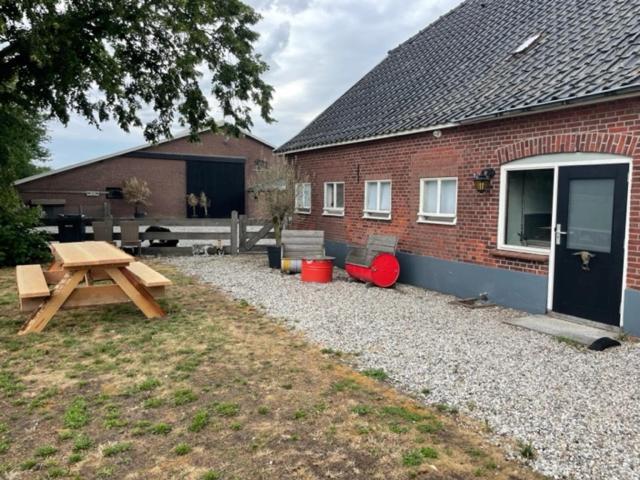 Boerderij woning in Aalten in de Achterhoek view 2