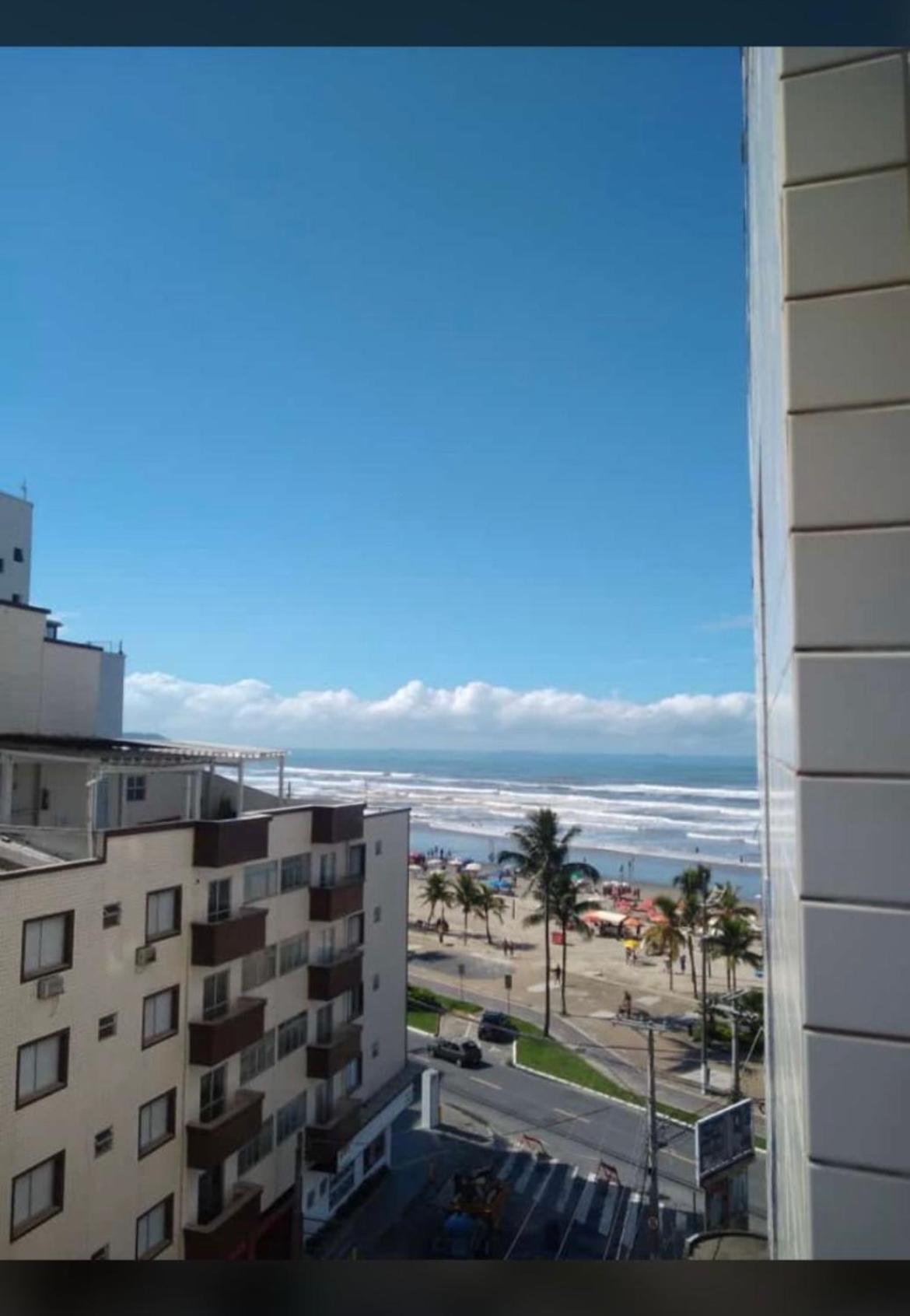Pe na Areia Praia Ocian